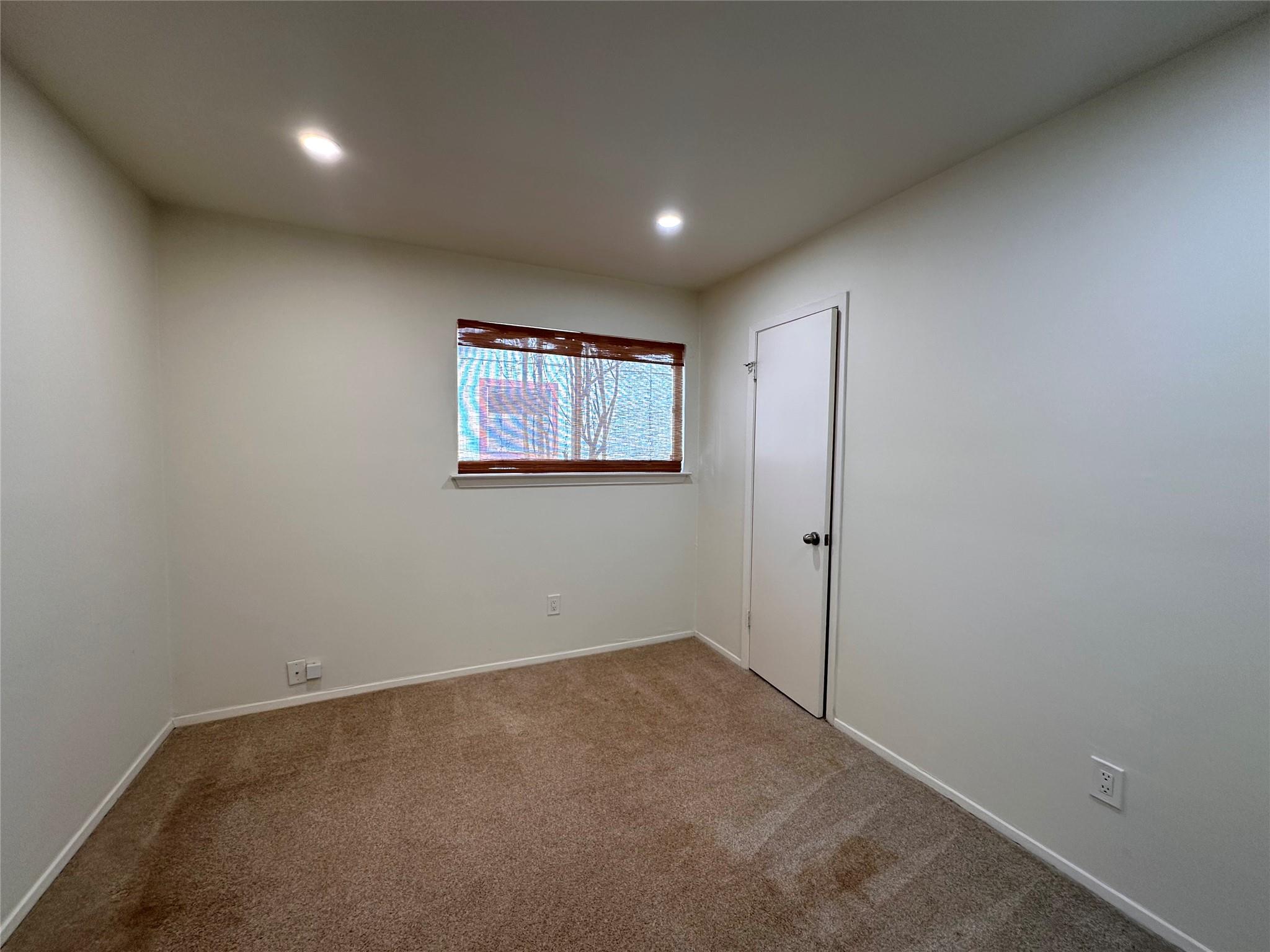 2711 Wilcrest Dr, Austin, TX 78748