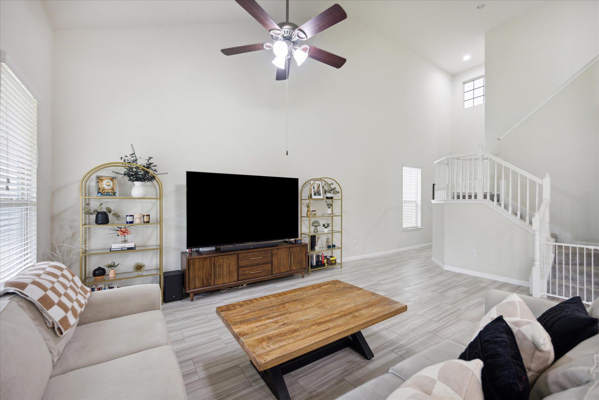 10053 Aly May Dr, Austin, TX 78748