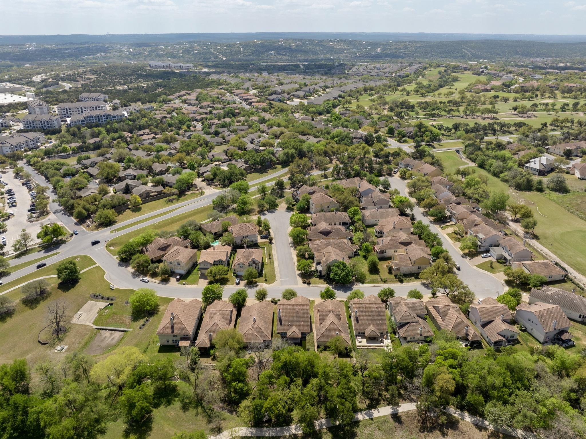 14324 Broadwinged Hawk Dr, Austin, TX 78738