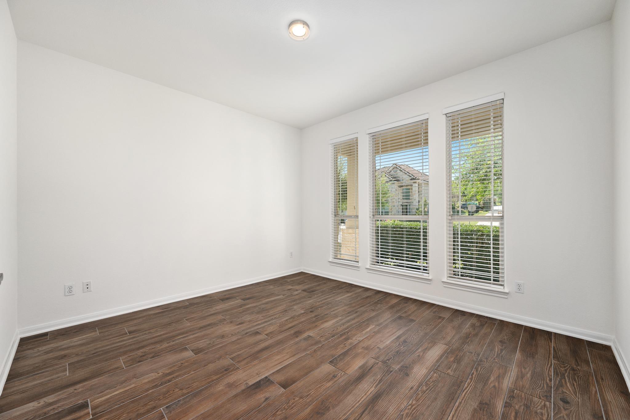 14324 Broadwinged Hawk Dr, Austin, TX 78738