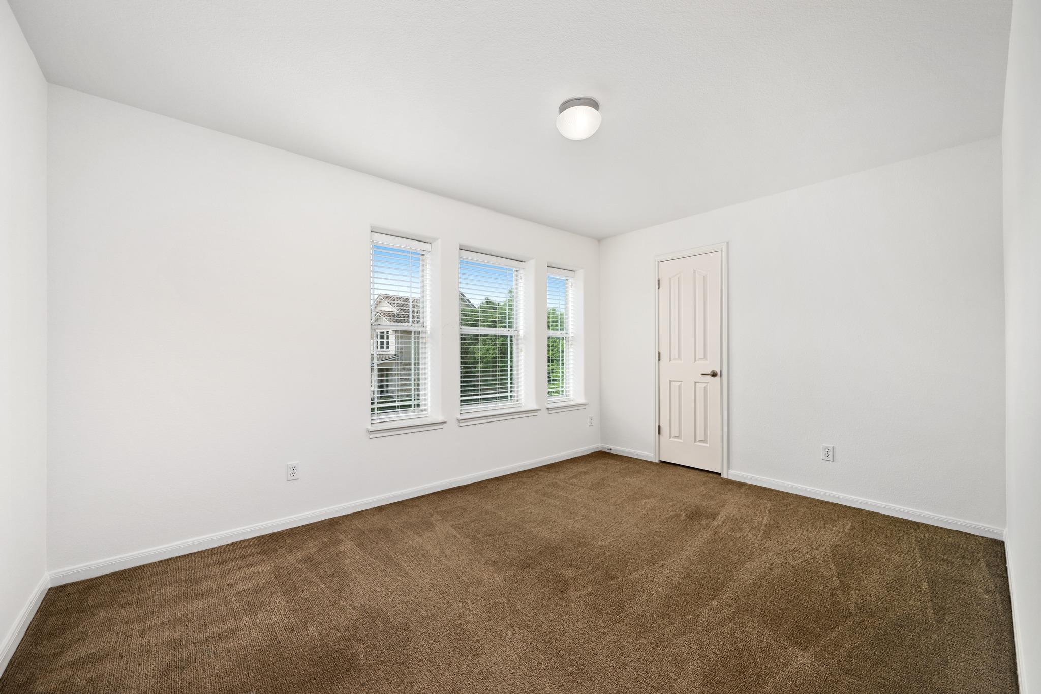 14324 Broadwinged Hawk Dr, Austin, TX 78738