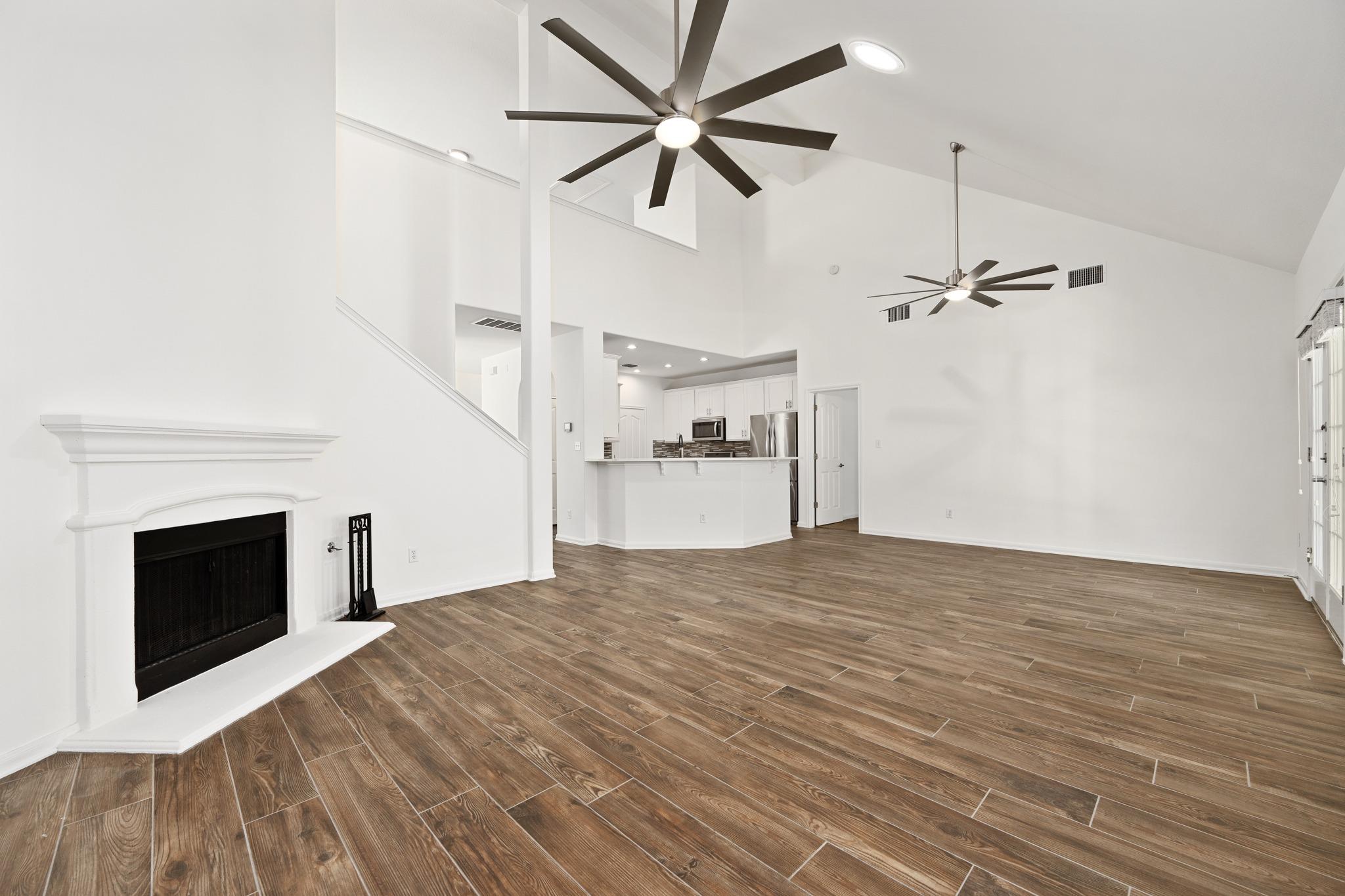 14324 Broadwinged Hawk Dr, Austin, TX 78738