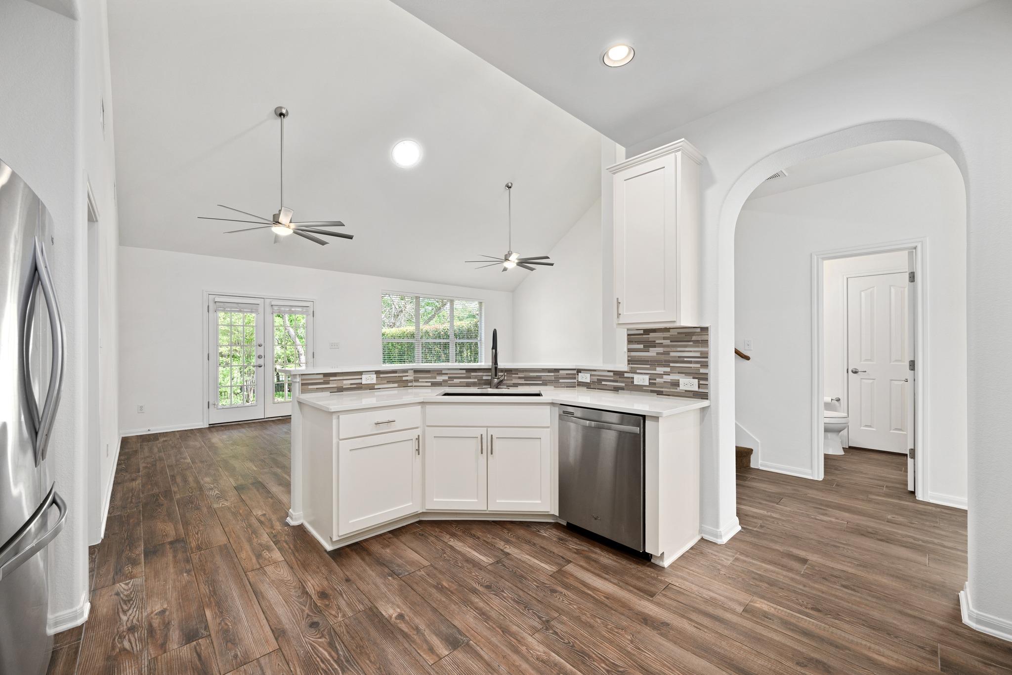 14324 Broadwinged Hawk Dr, Austin, TX 78738