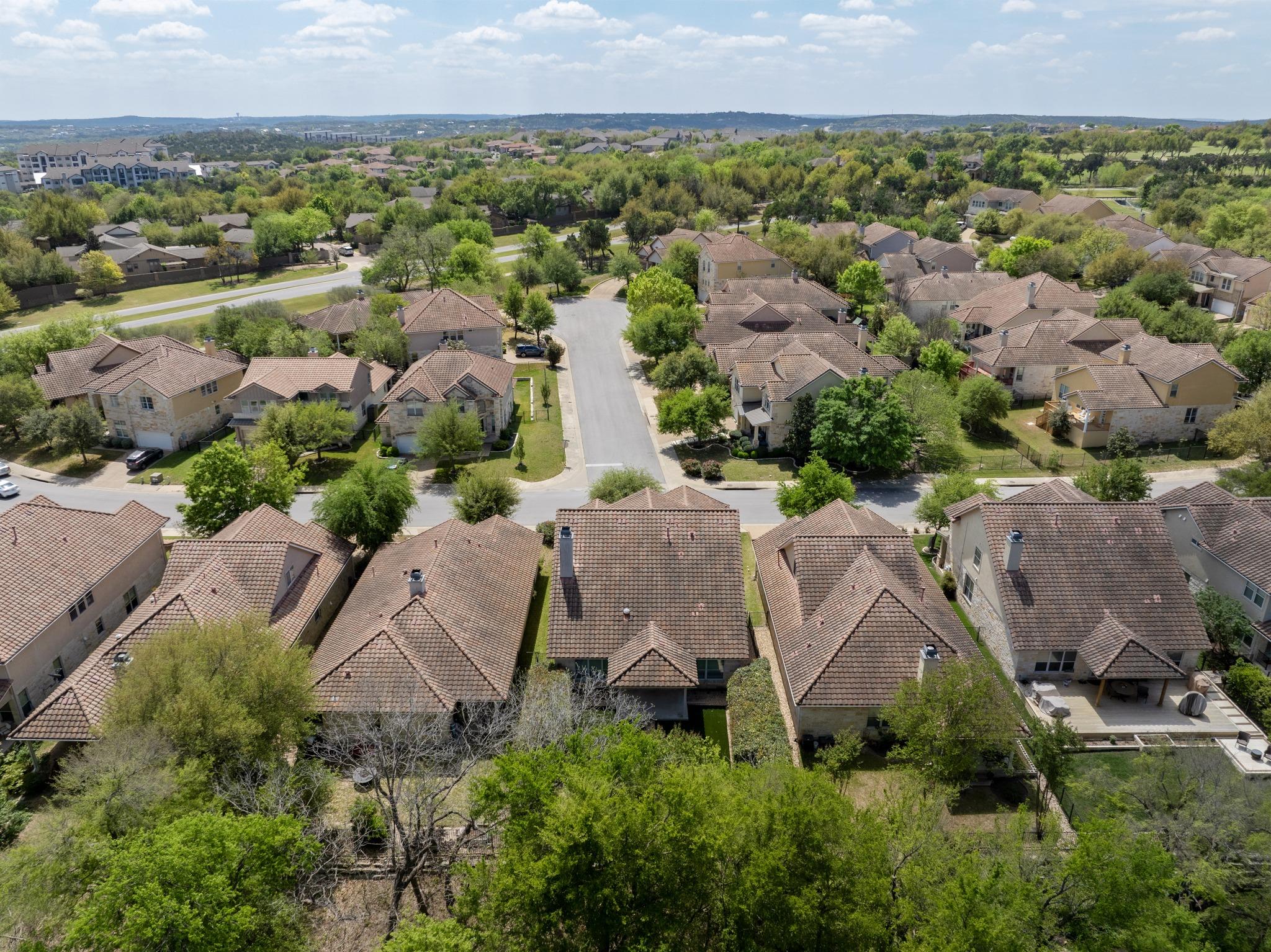 14324 Broadwinged Hawk Dr, Austin, TX 78738