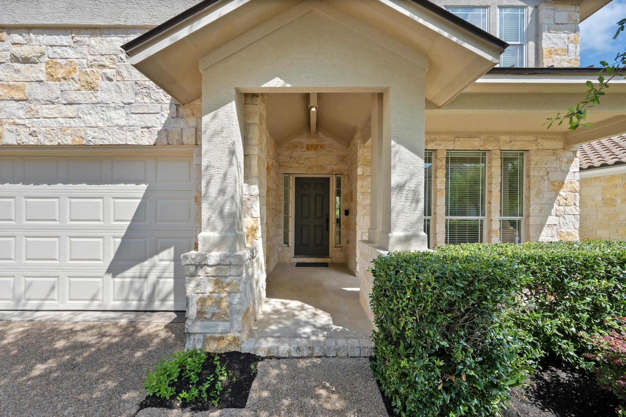 14324 Broadwinged Hawk Dr, Austin, TX 78738