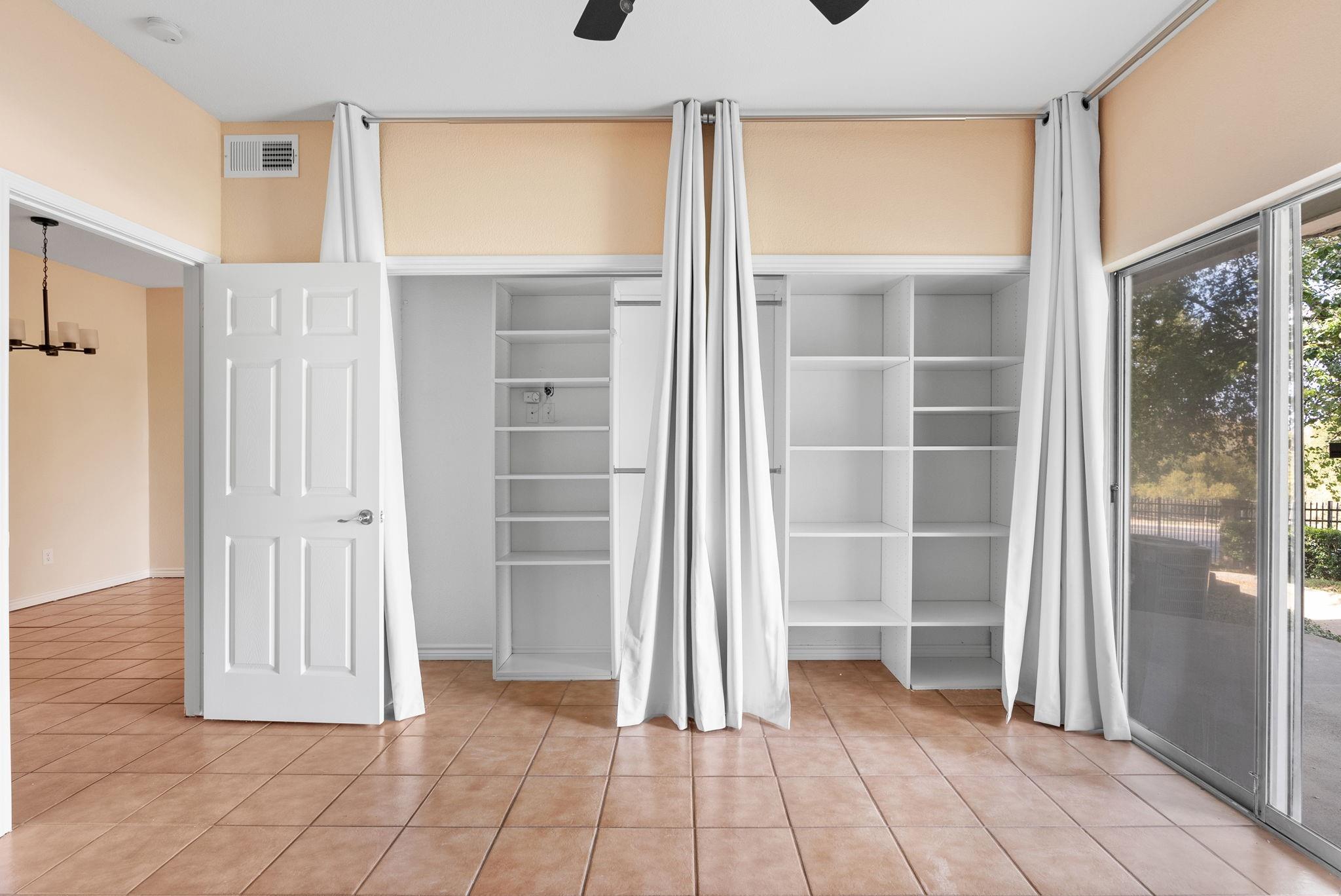 2450 Wickersham Ln # 109, Austin, TX 78741