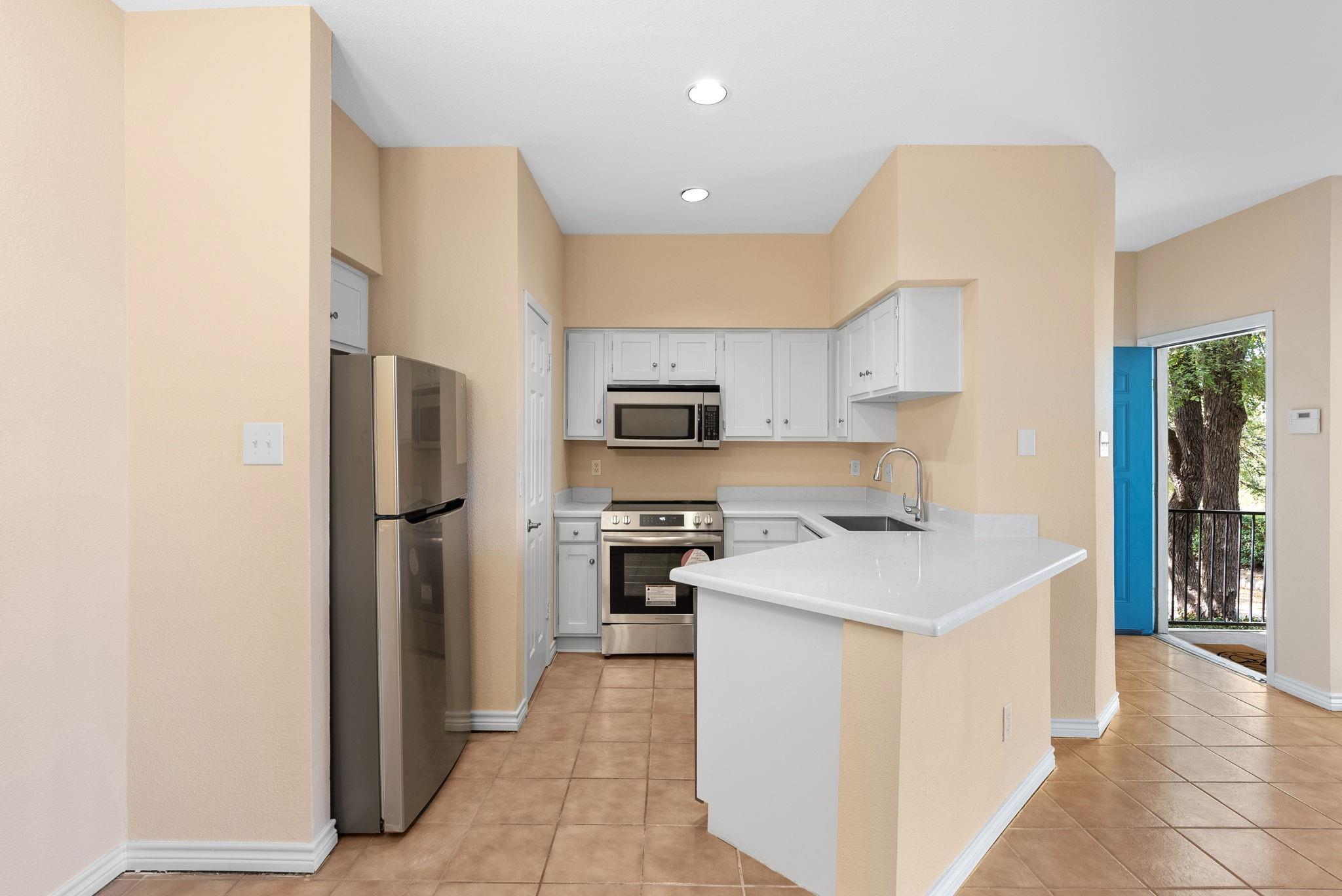 2450 Wickersham Ln # 109, Austin, TX 78741