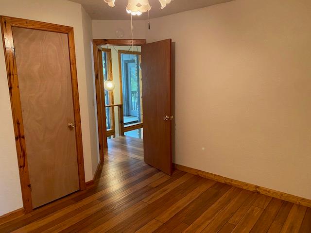 522 Circle Dr, Sunrise Beach, TX 78643