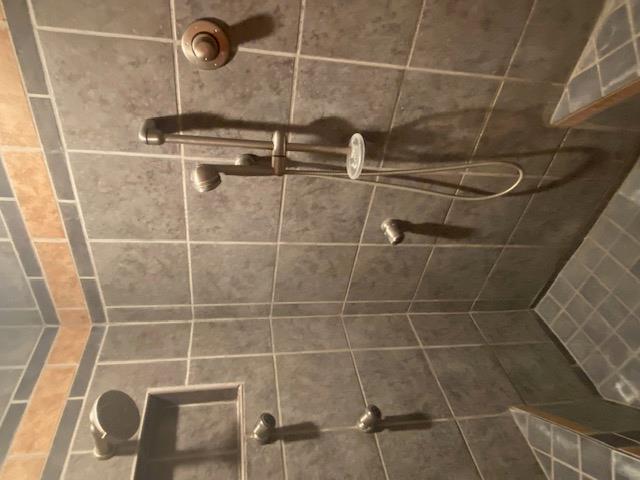 522 Circle Dr, Sunrise Beach, TX 78643