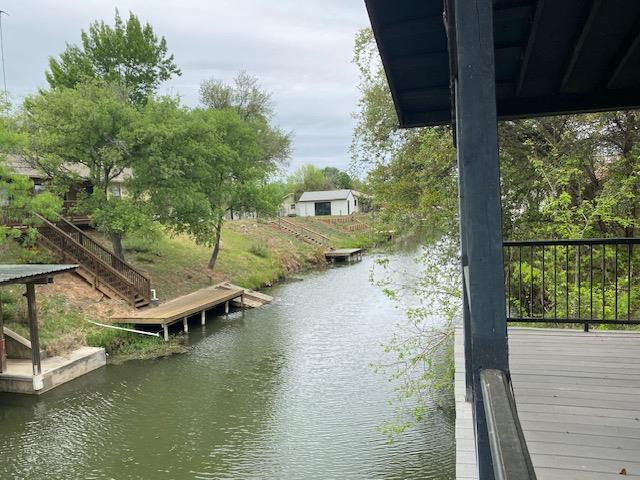 522 Circle Dr, Sunrise Beach, TX 78643