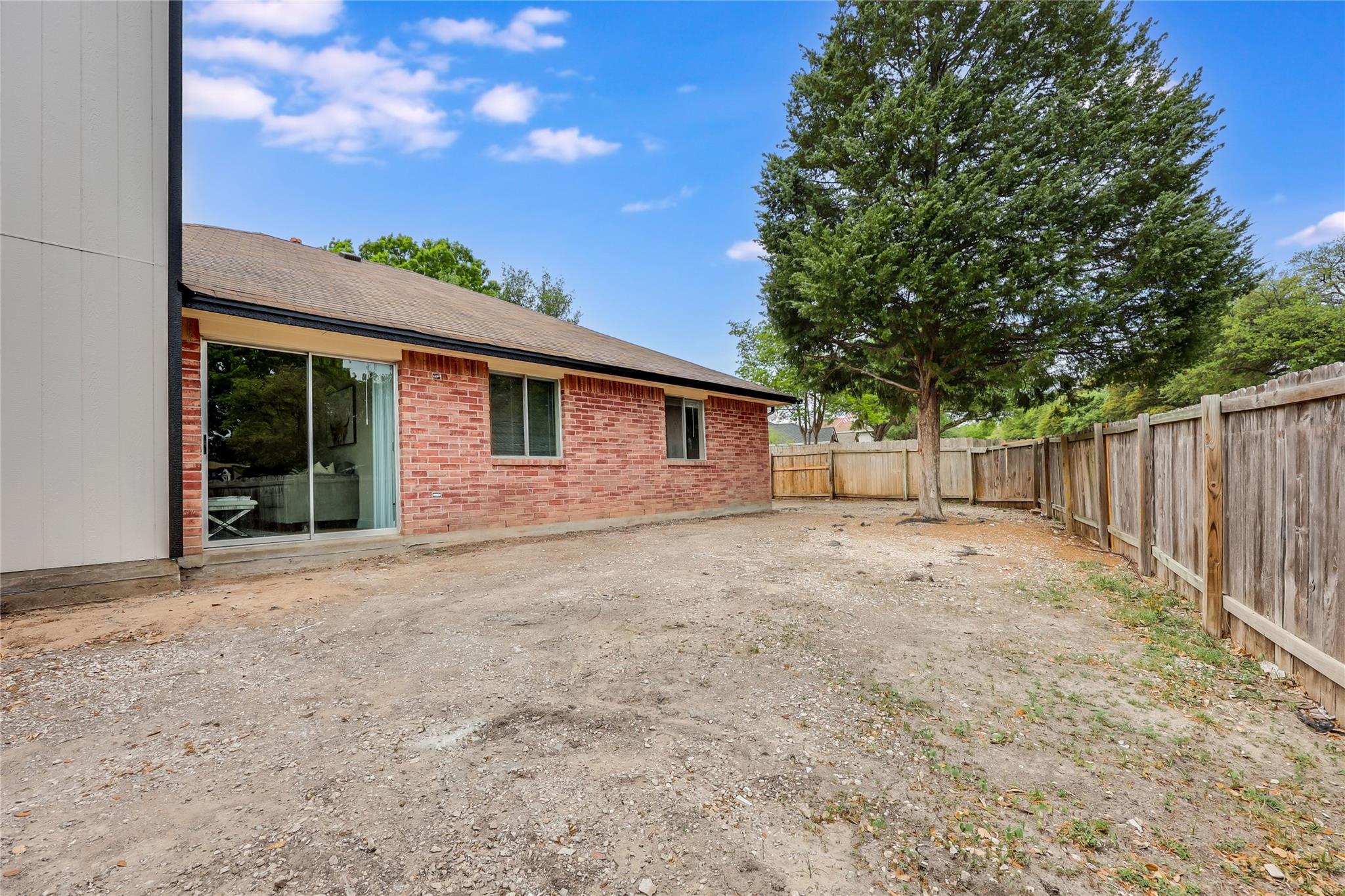 13206 Fieldgate Dr, Austin, TX 78753