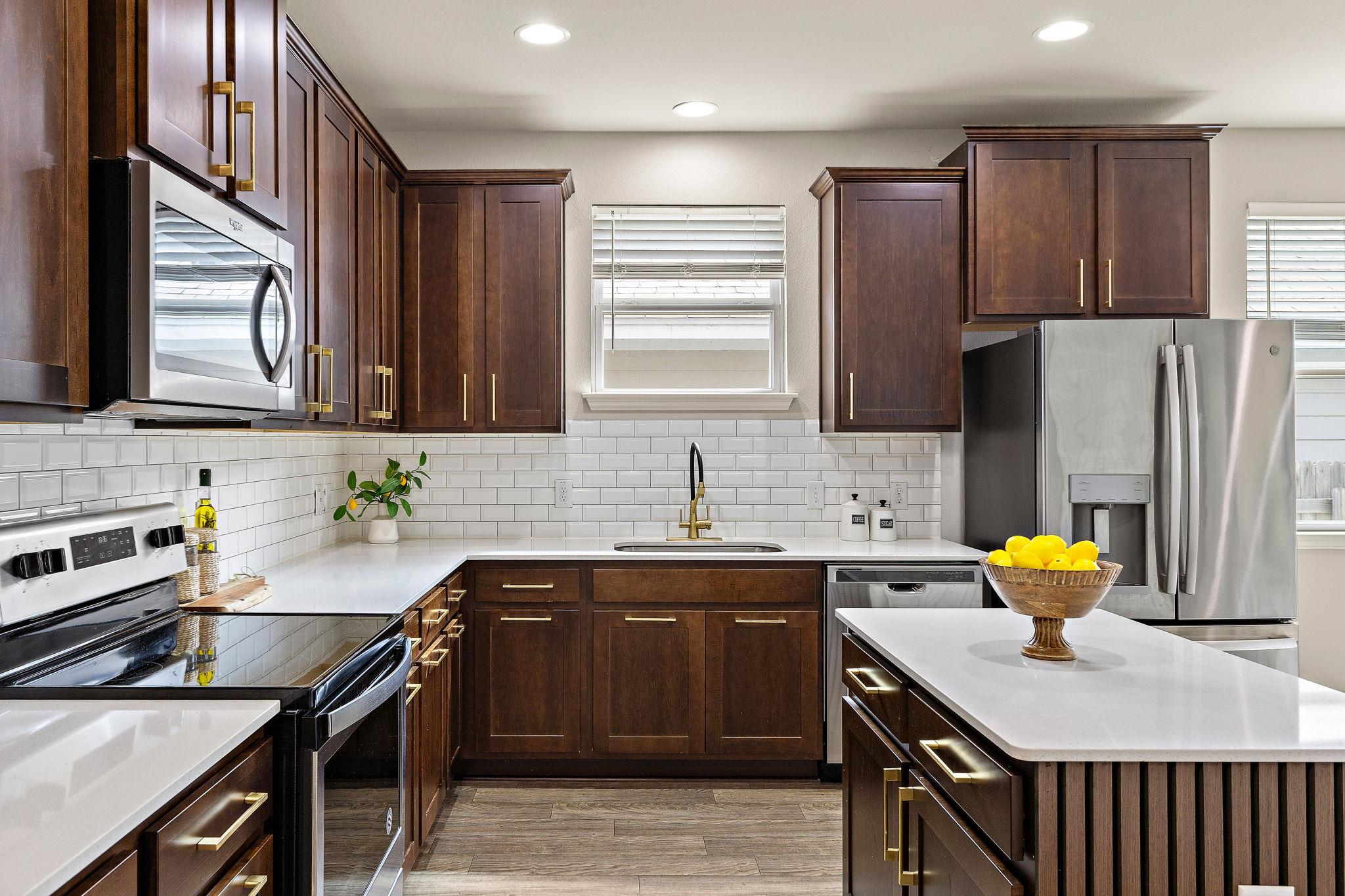 316 E Broade St, Leander, TX 78641