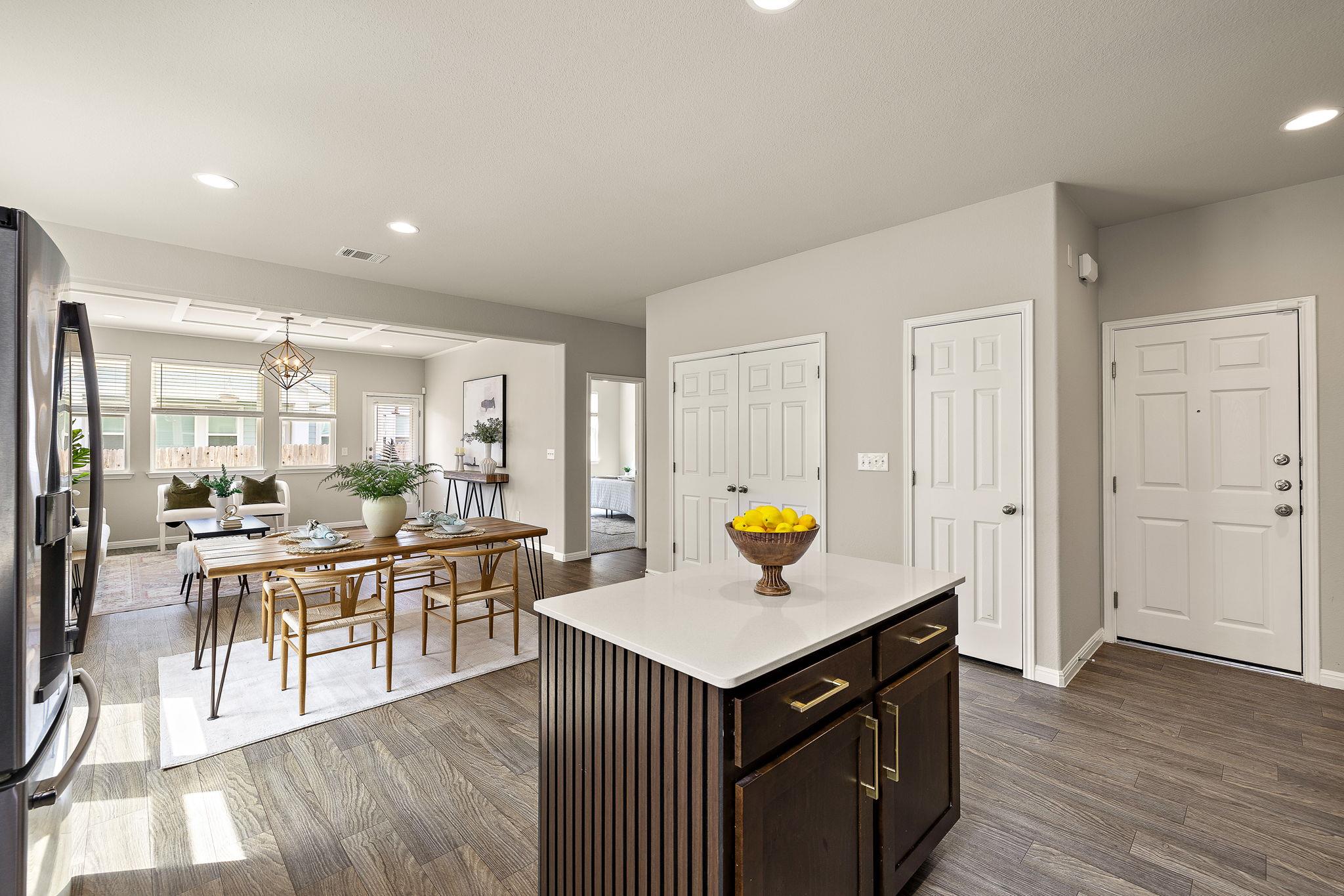 316 E Broade St, Leander, TX 78641