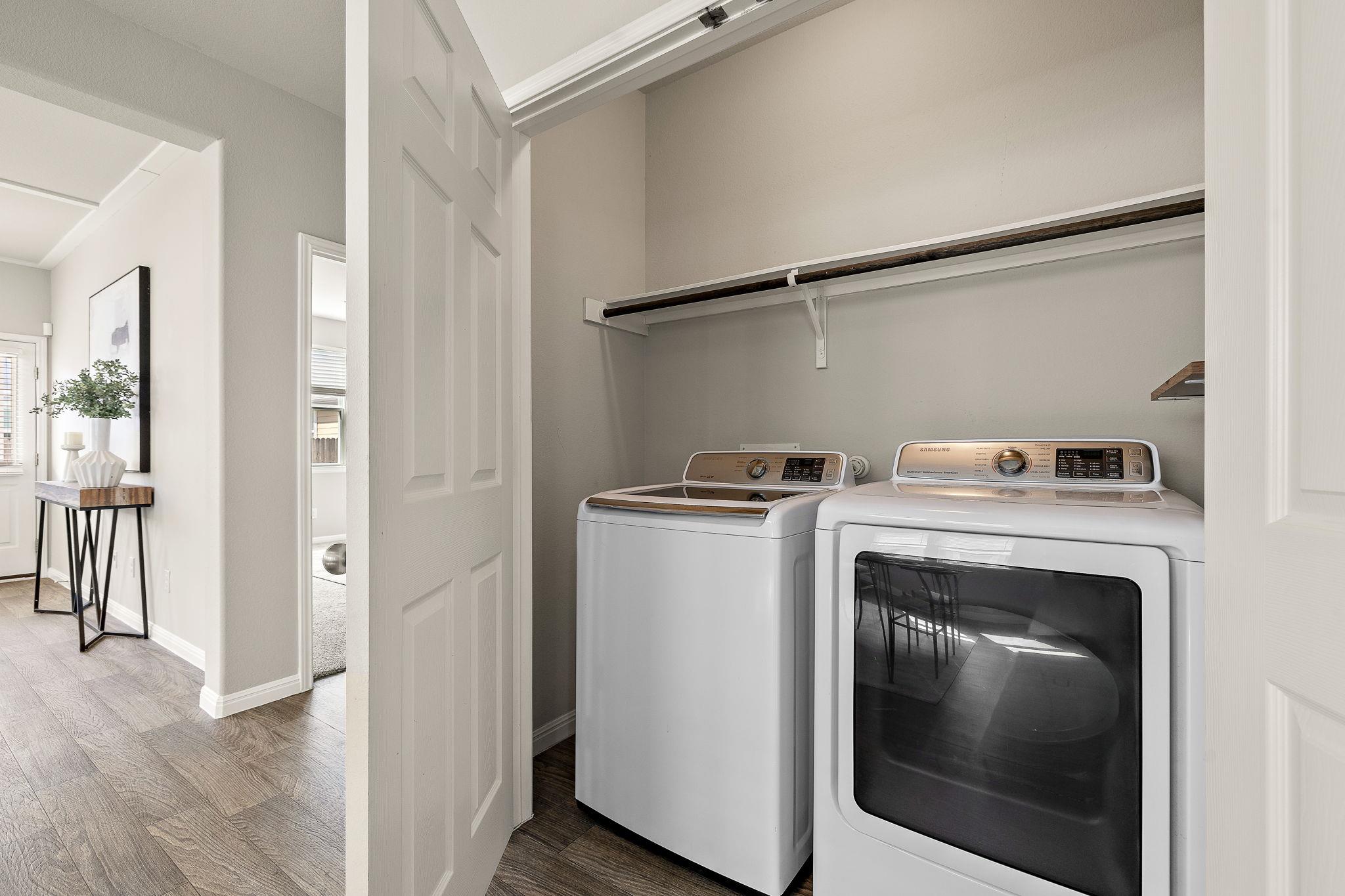 316 E Broade St, Leander, TX 78641