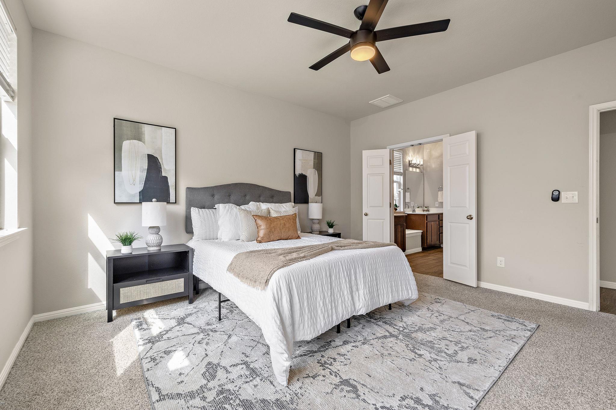 316 E Broade St, Leander, TX 78641