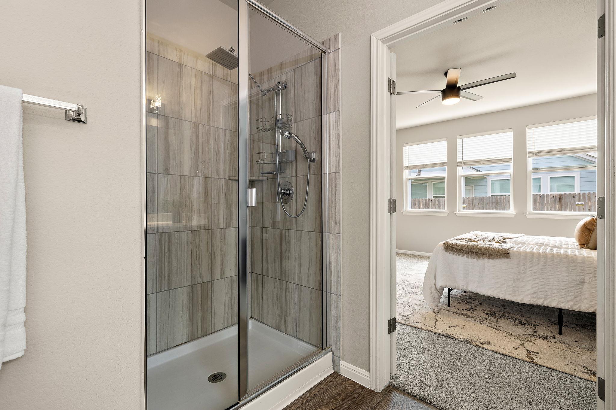 316 E Broade St, Leander, TX 78641