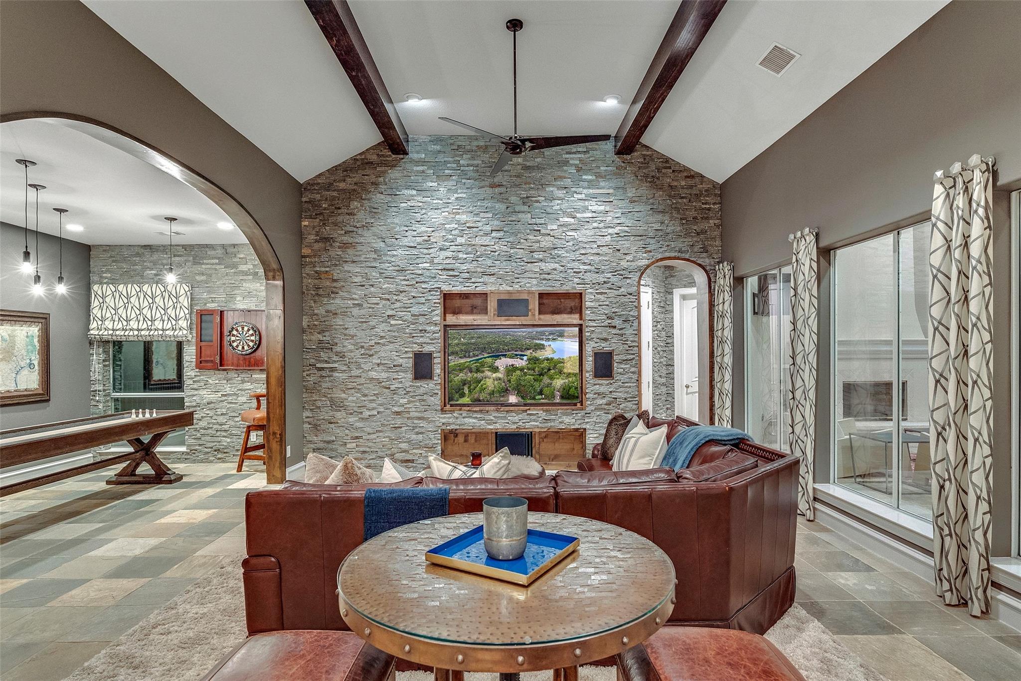 601 S Angel Light Dr, Spicewood, TX 78669