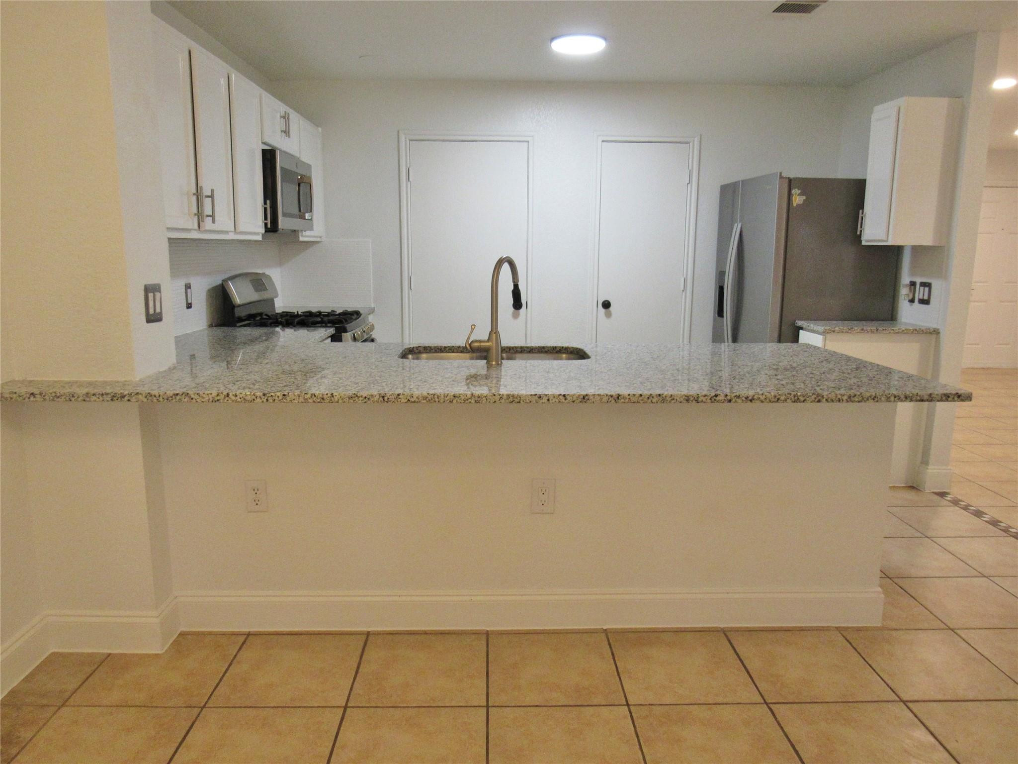 7424 Aspen Brook Dr, Austin, TX 78744