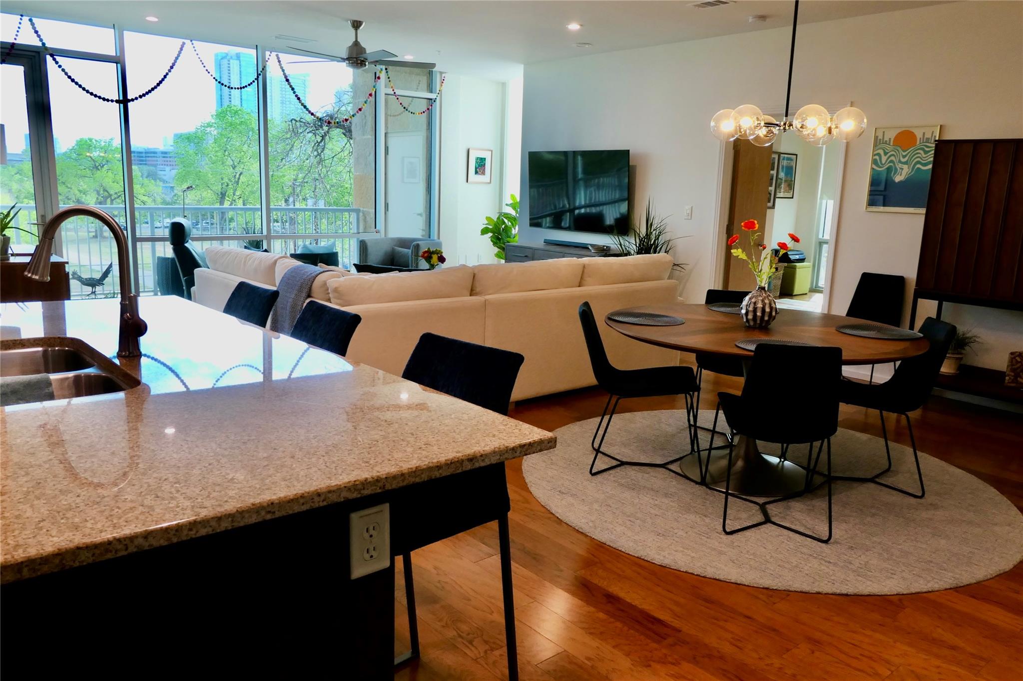 1600 Barton Springs Rd # 1301, Austin, TX 78704