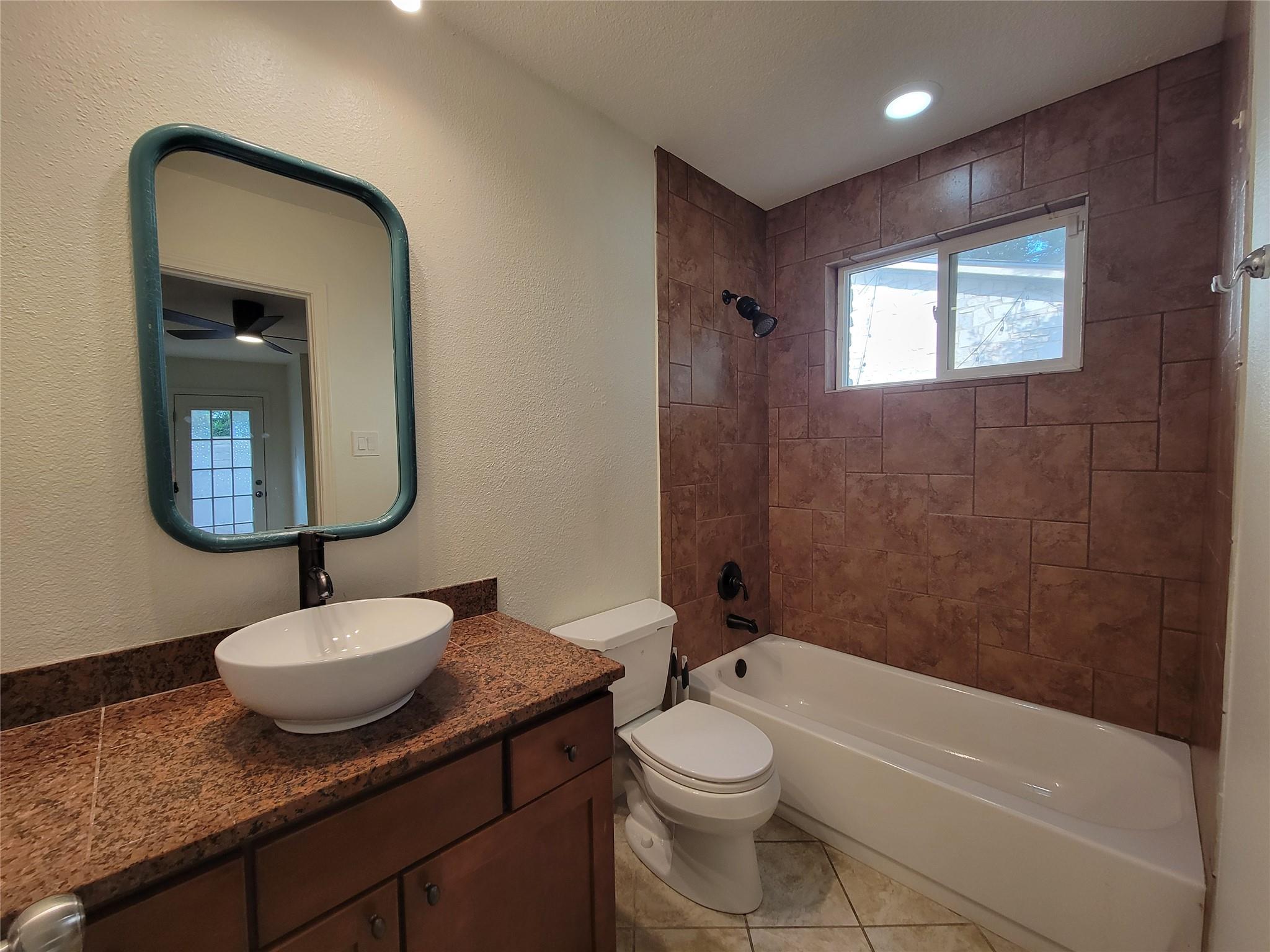 2011 Meadowridge Dr # A, Austin, TX 78704