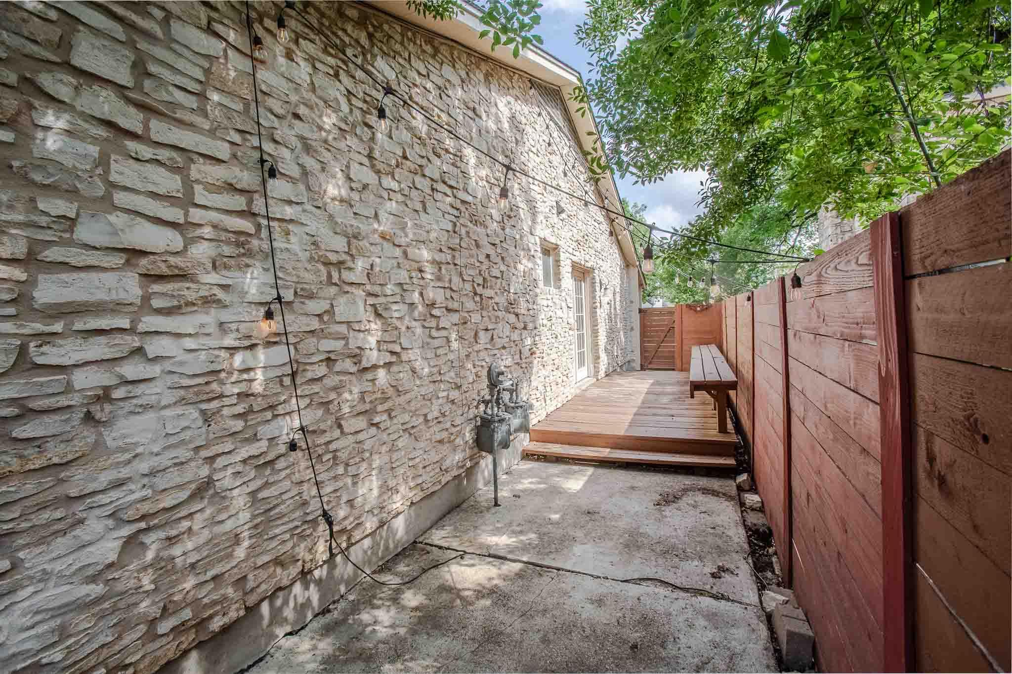 2011 Meadowridge Dr # A, Austin, TX 78704