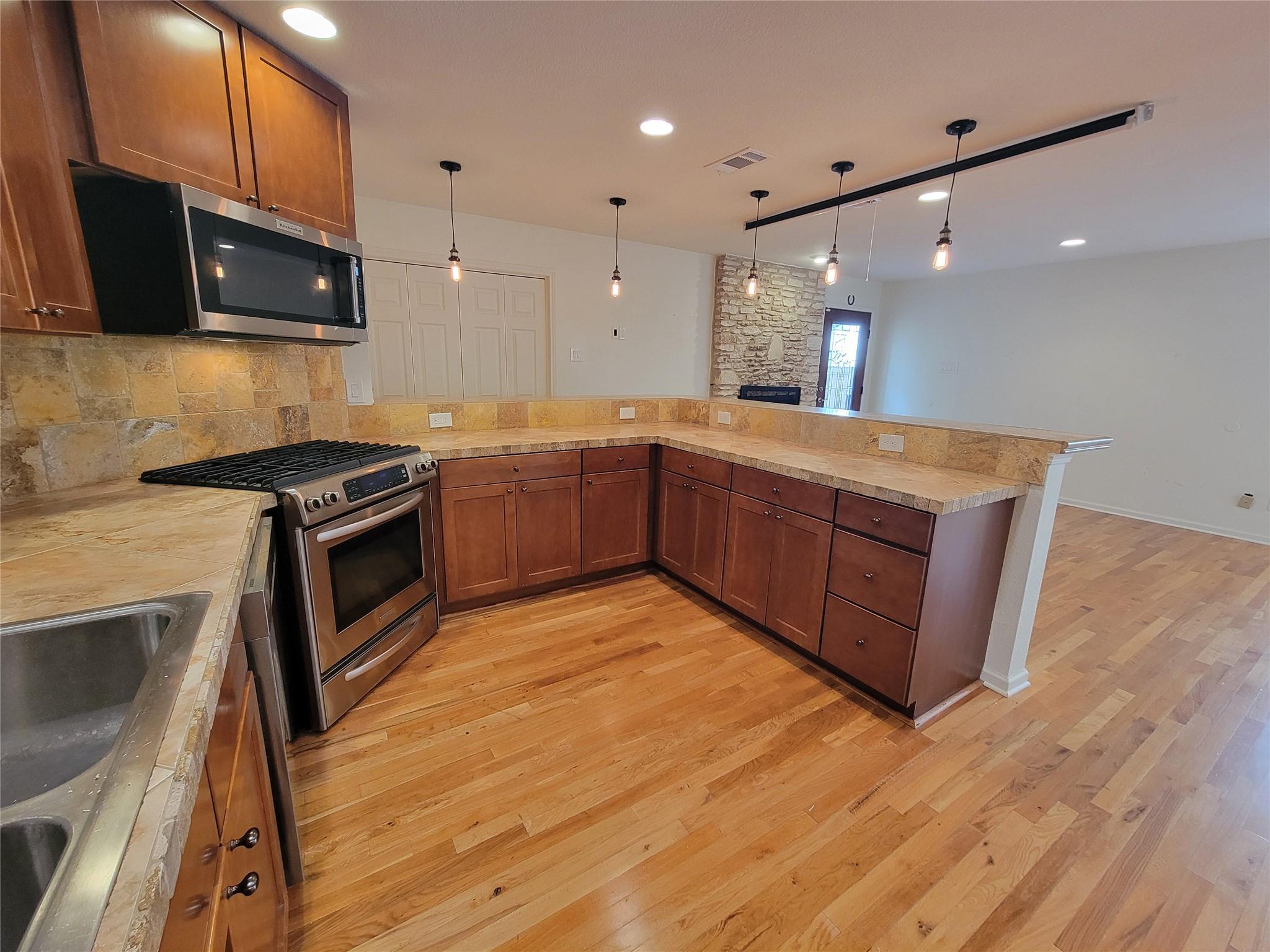 2011 Meadowridge Dr # A, Austin, TX 78704