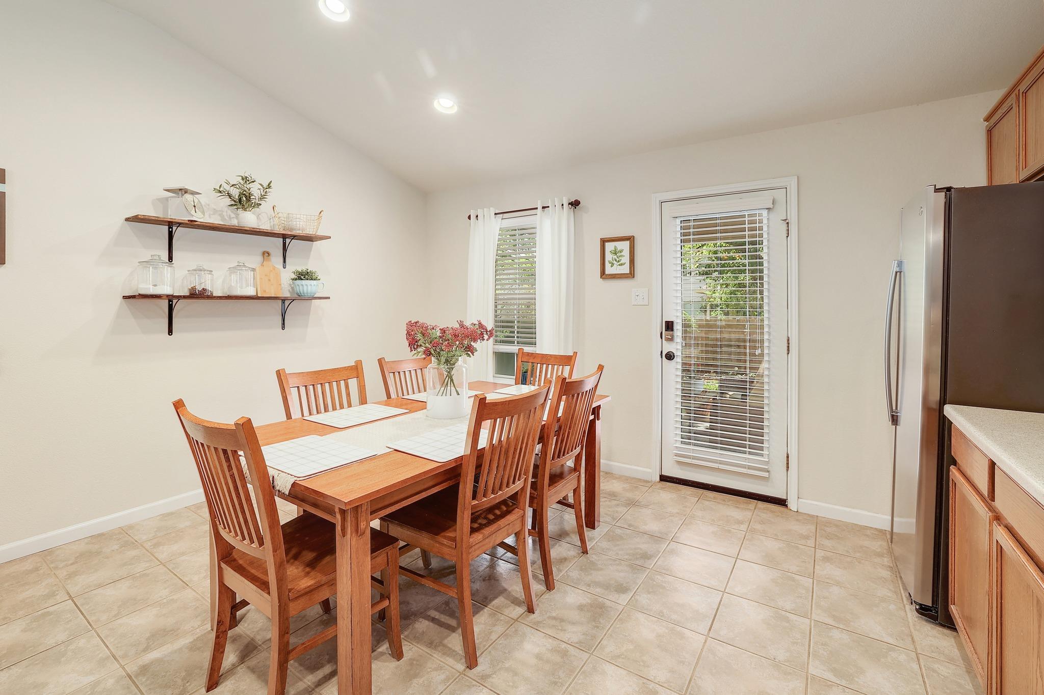 1320 Alpine Mountain Dr, Leander, TX 78641