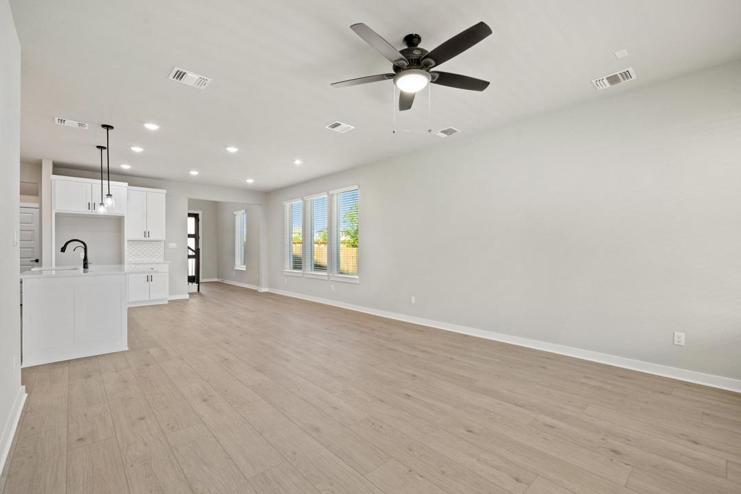 139 Great Sequoia Lane, Dripping Springs, TX 78620