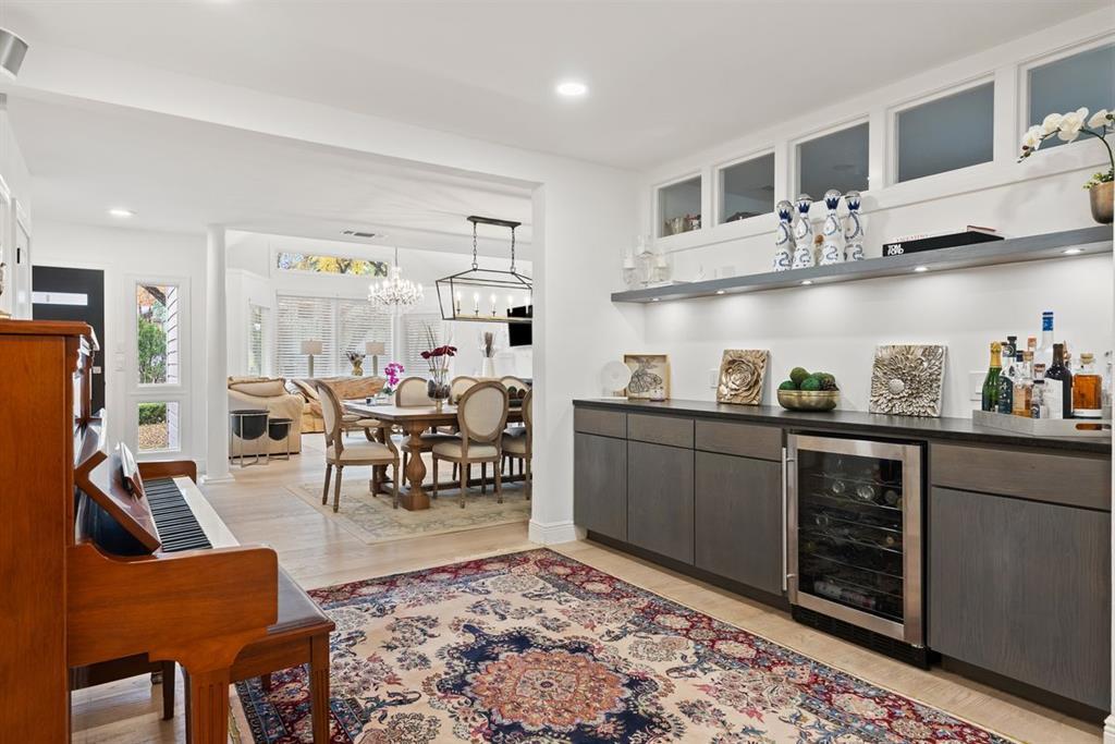 1703 Meadowbrook Dr, Austin, TX 78703