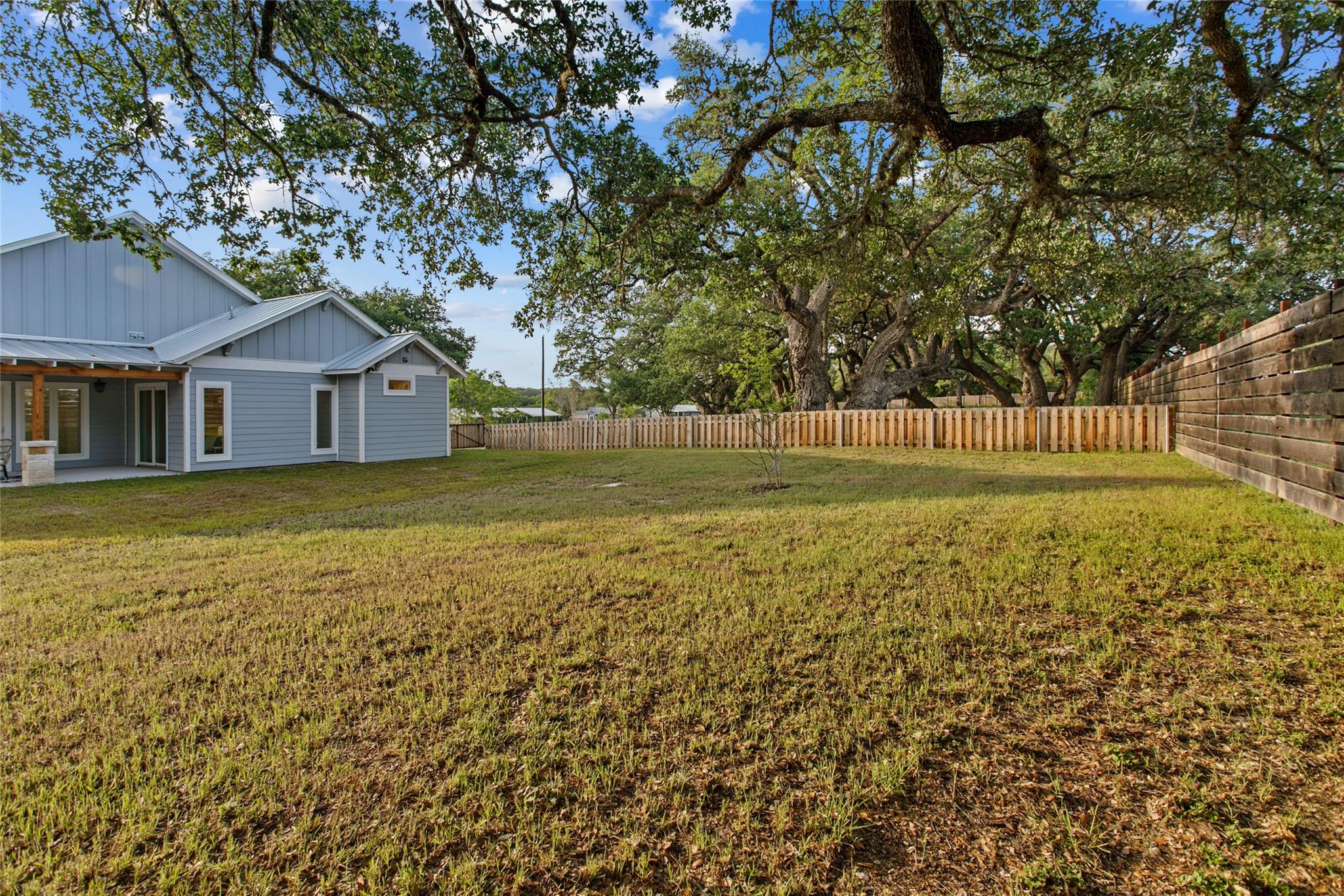 1312 Greenlawn Parkway, Blanco, TX 78606