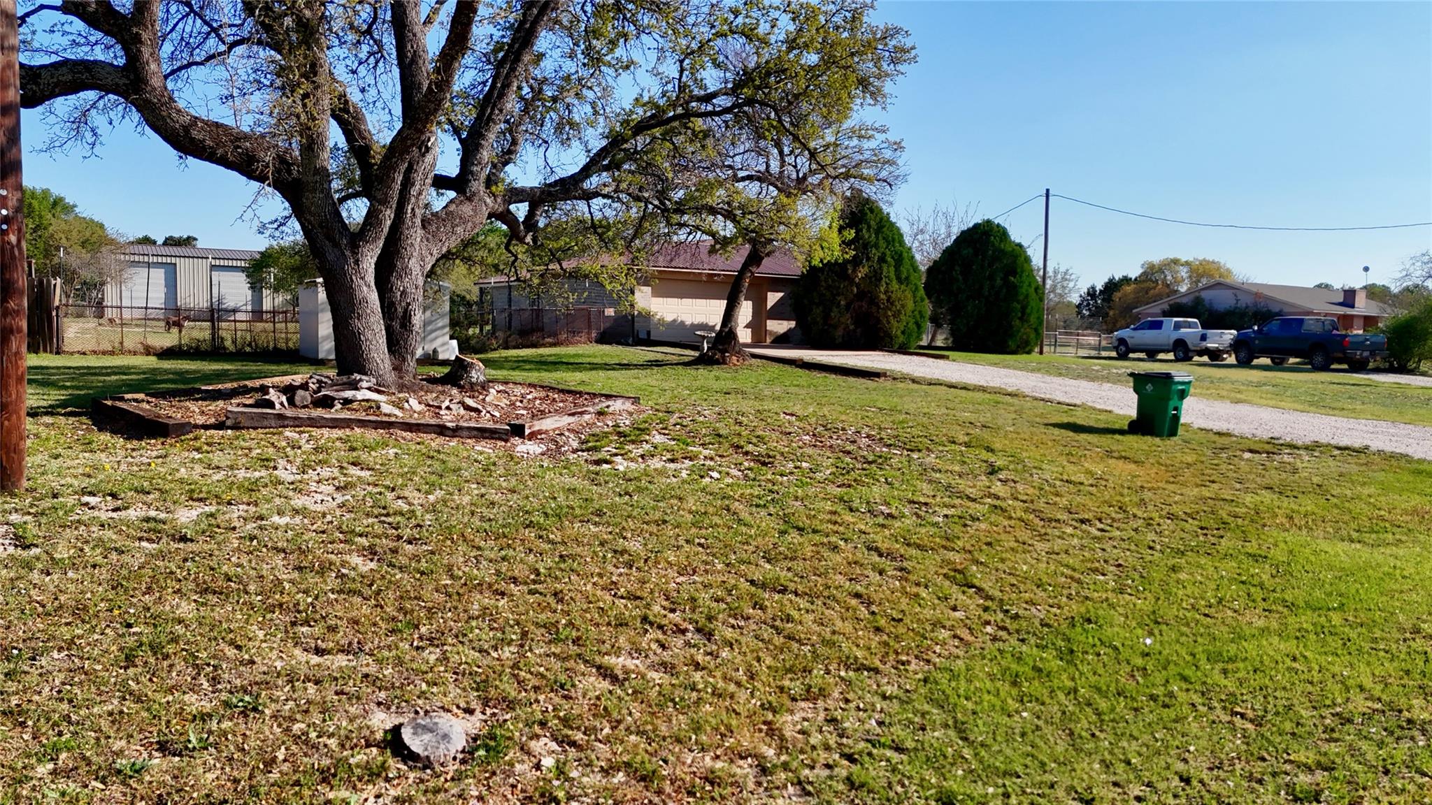 357 CR 3080, Lampasas, TX 78550