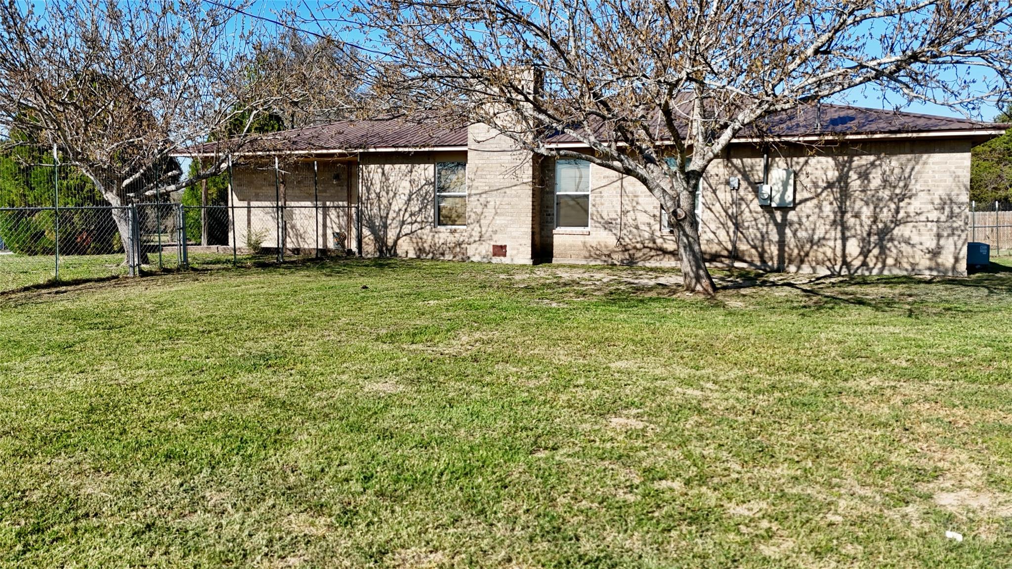 357 CR 3080, Lampasas, TX 78550