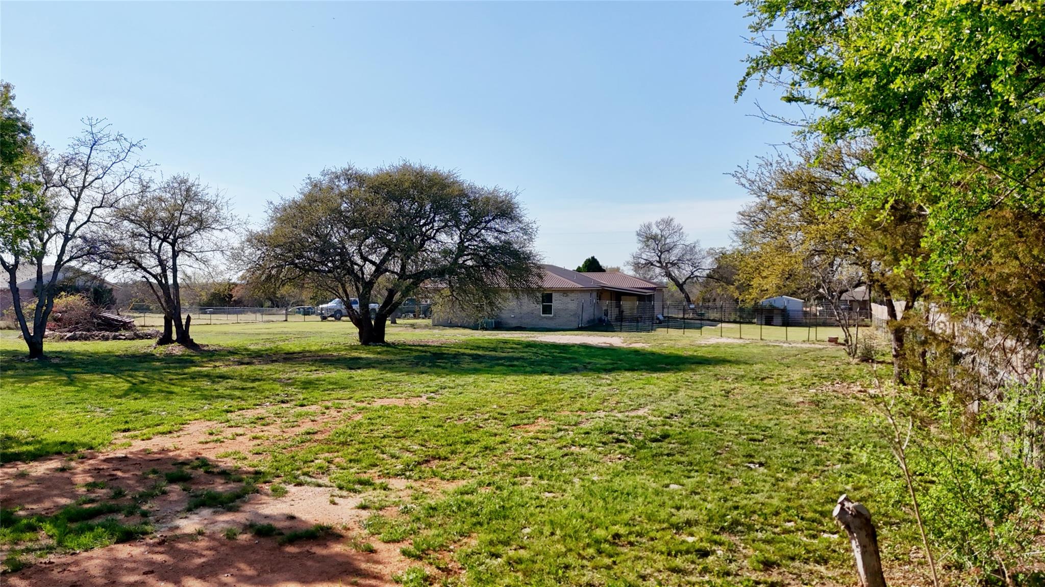 357 CR 3080, Lampasas, TX 78550