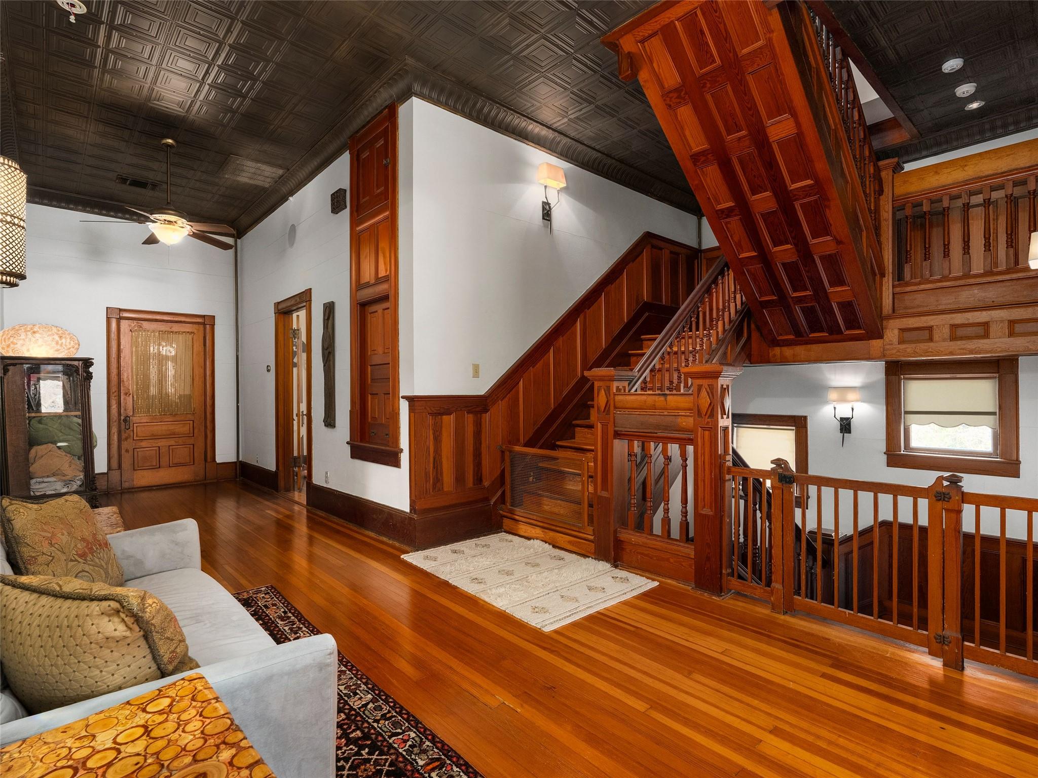 372 Magazine Ave, New Braunfels, TX 78130