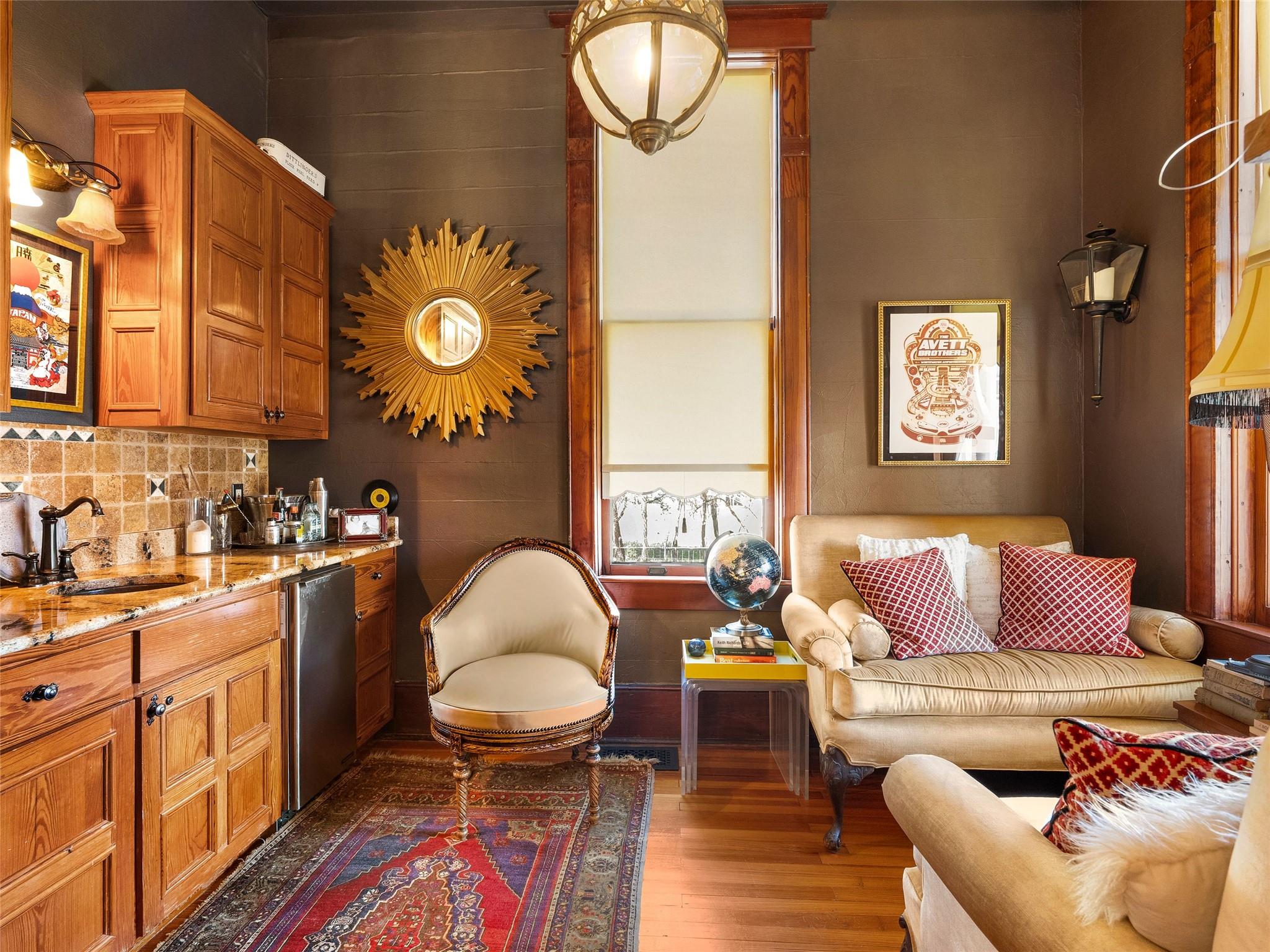 372 Magazine Ave, New Braunfels, TX 78130