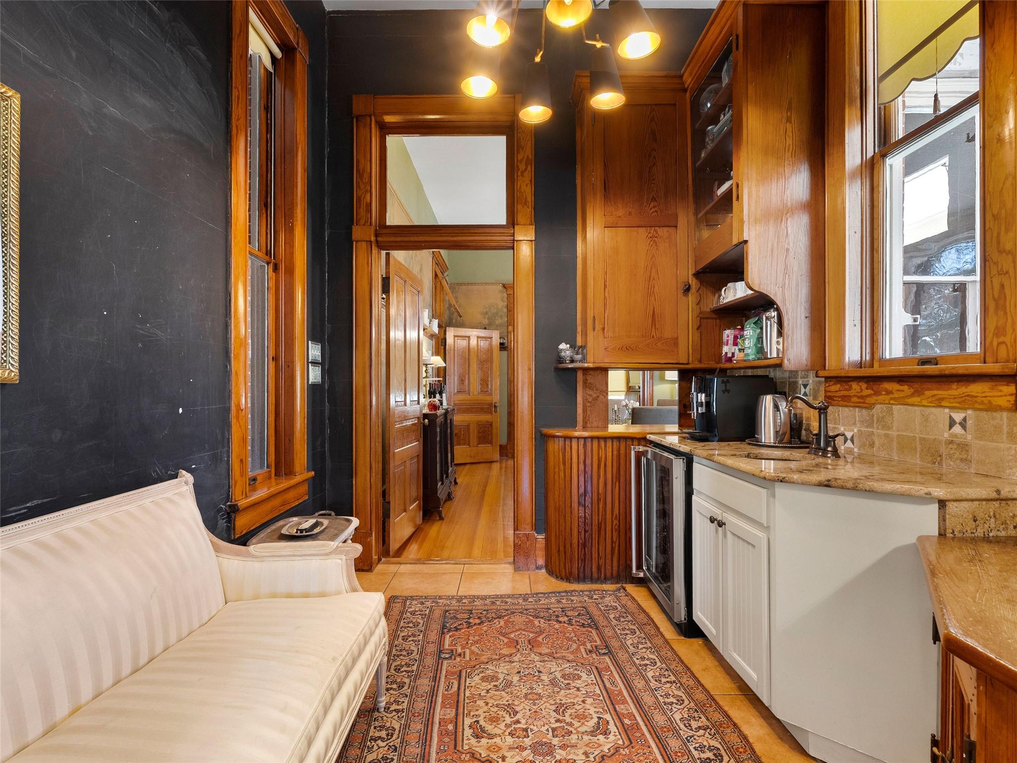 372 Magazine Ave, New Braunfels, TX 78130