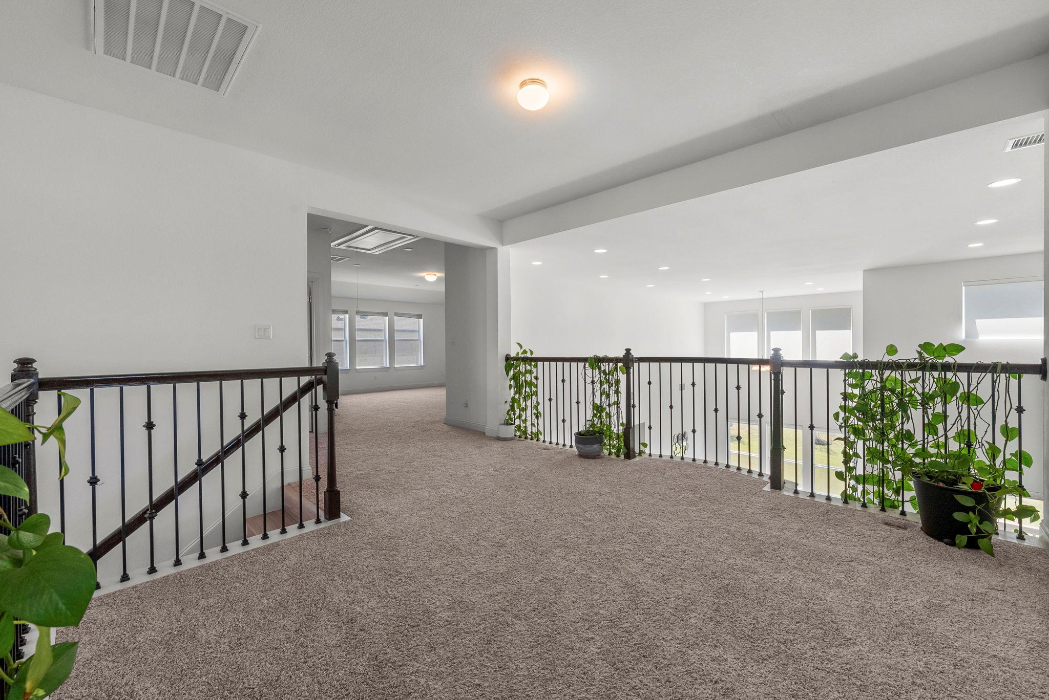 713 Palamos Dr, Leander, TX 78641