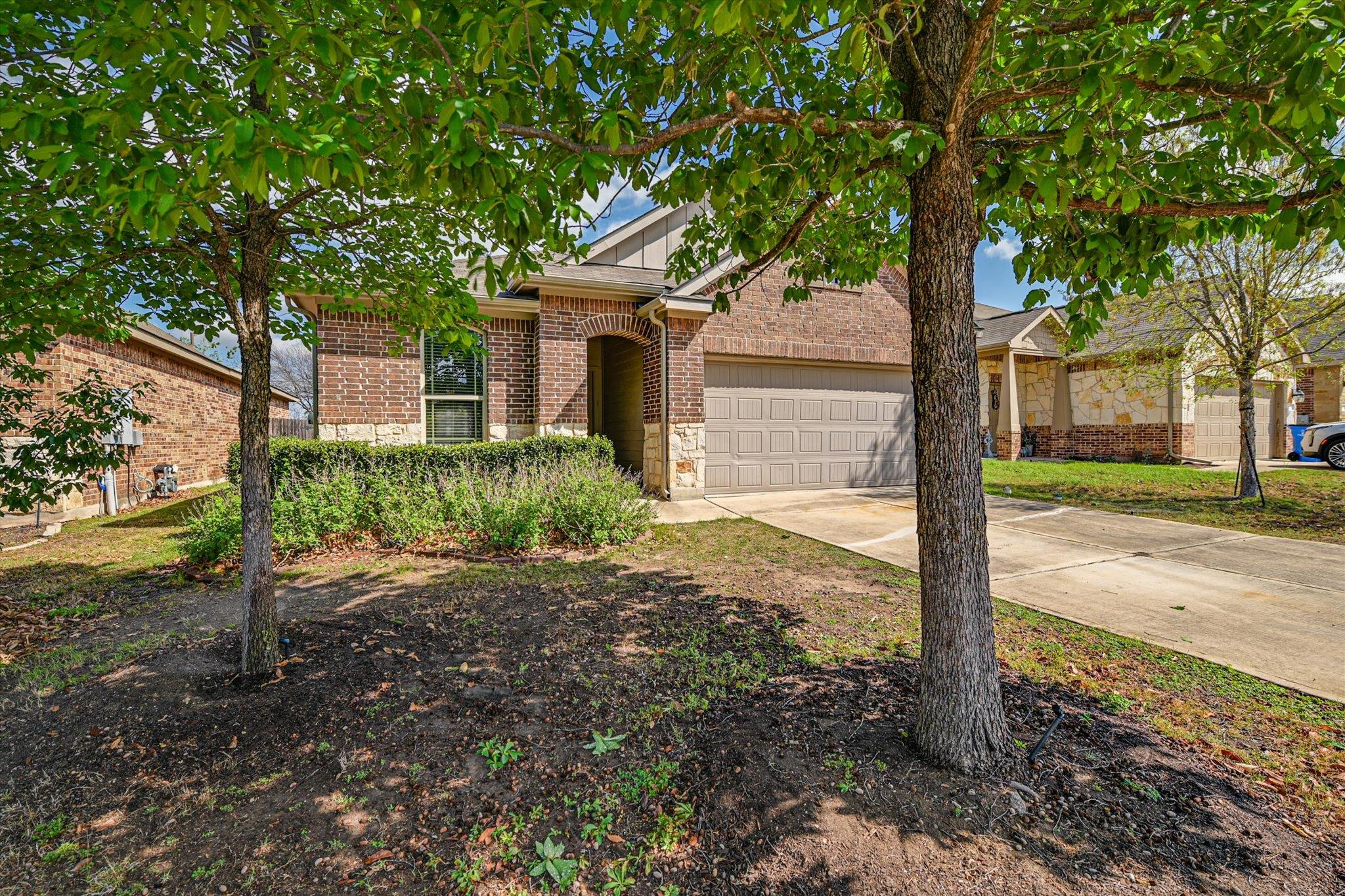 265 Shale Cir, Buda, TX 78610