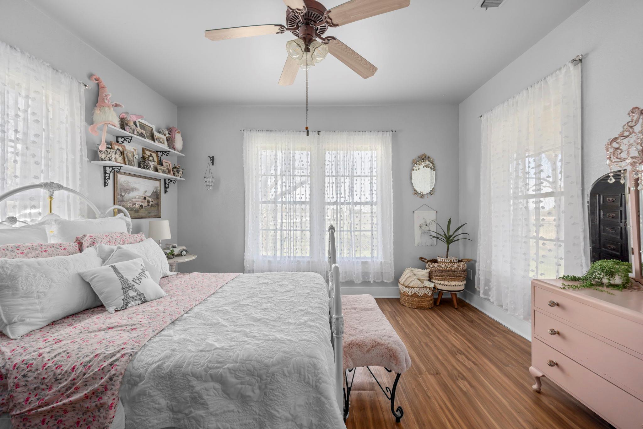 656 County Road 1301, Lampasas, TX 76550