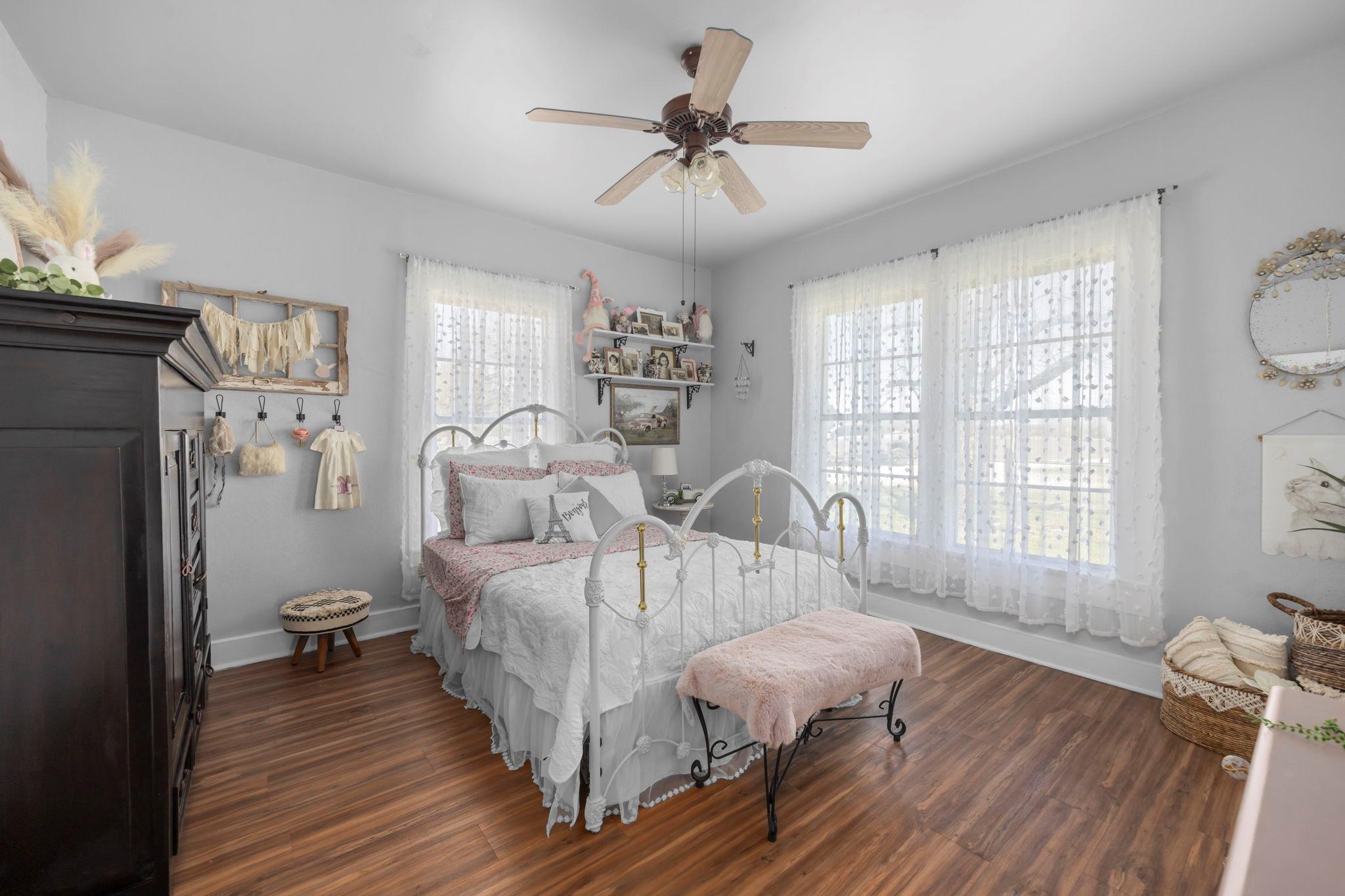 656 County Road 1301, Lampasas, TX 76550