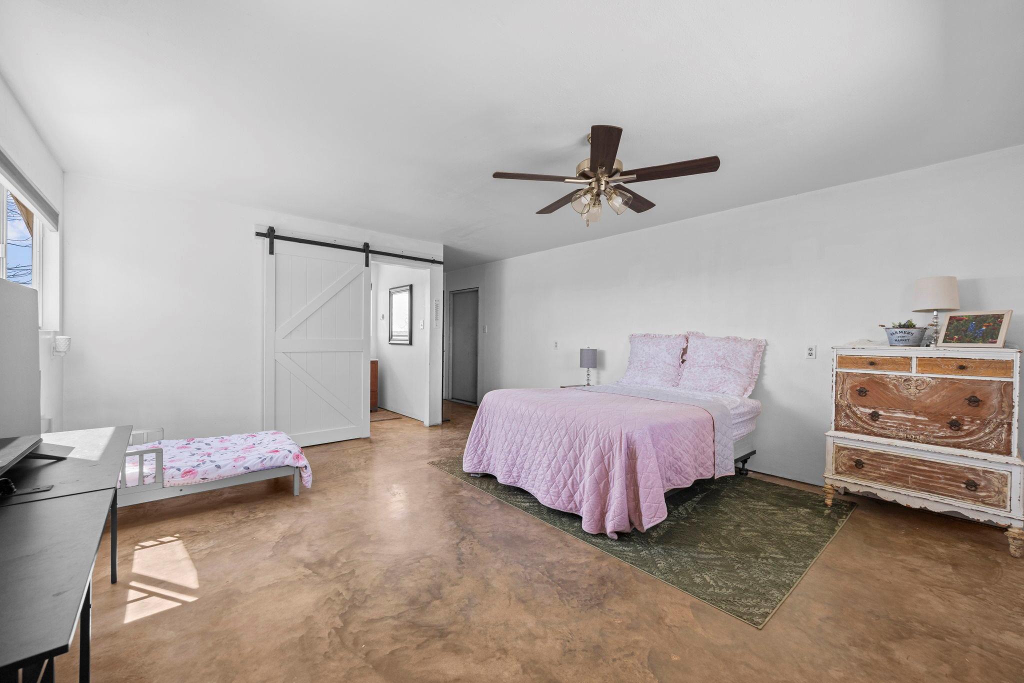 656 County Road 1301, Lampasas, TX 76550