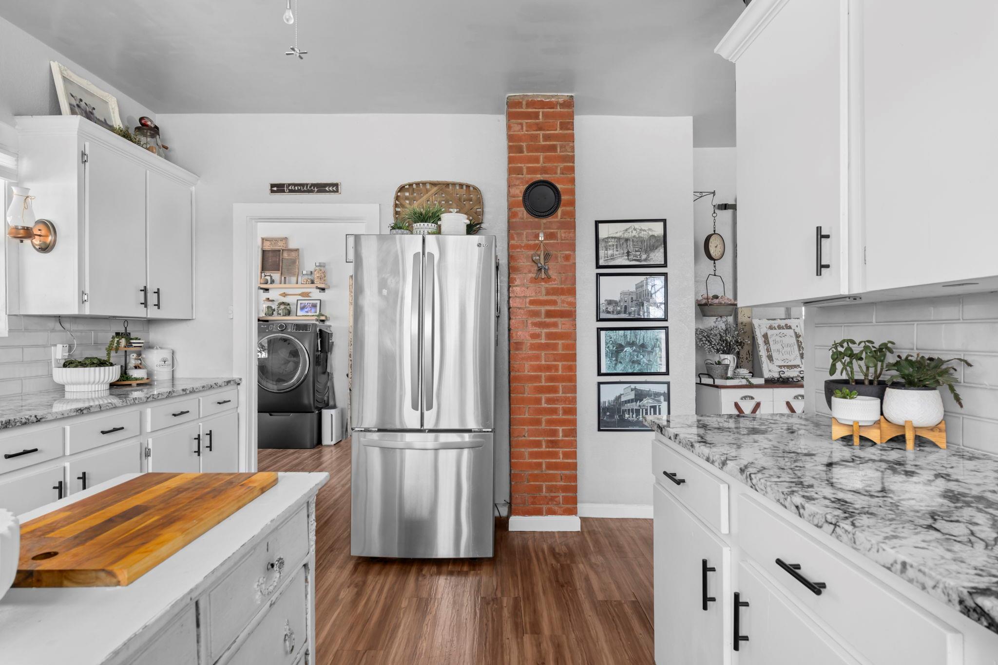 656 County Road 1301, Lampasas, TX 76550