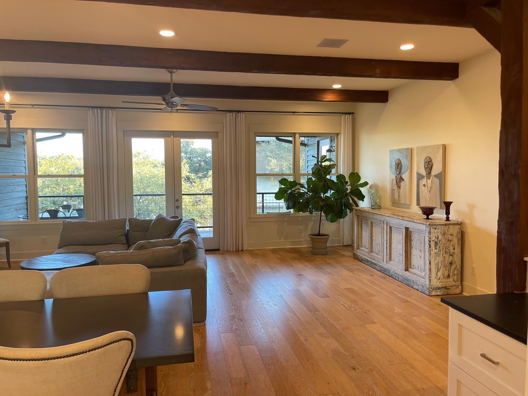 2217 Seabiscuit Cv # 105, Spicewood, TX 78669