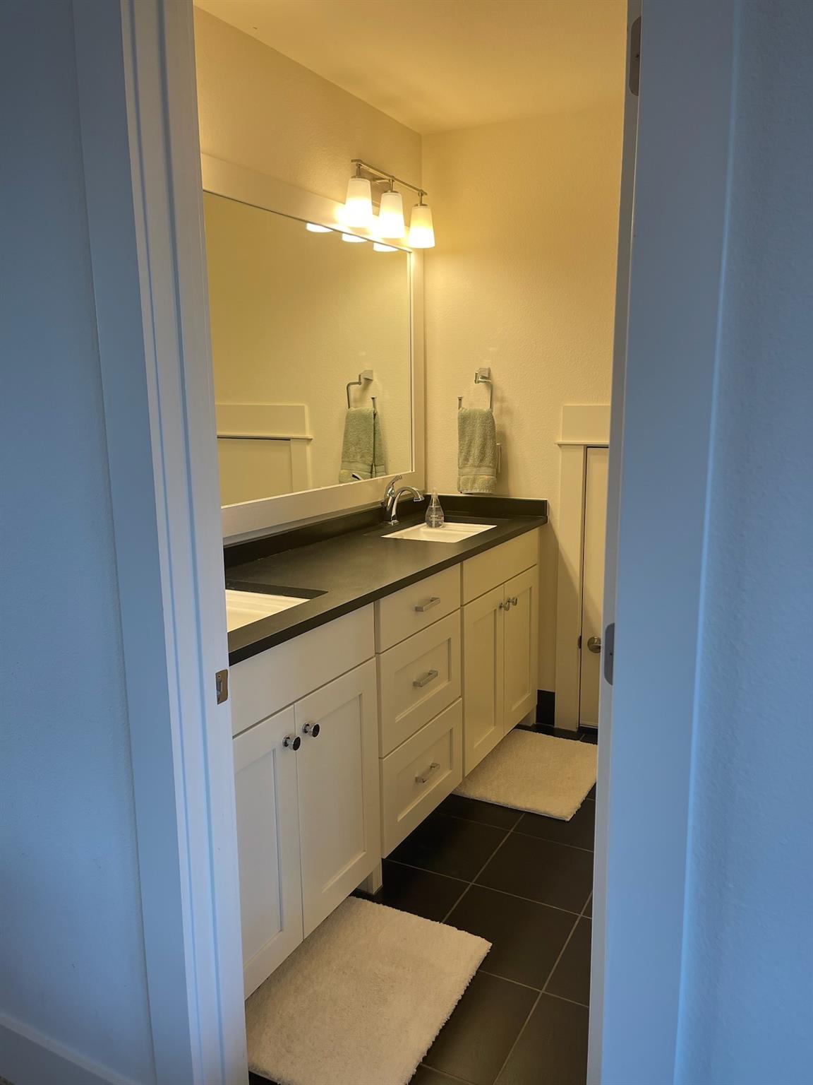 2217 Seabiscuit Cv # 105, Spicewood, TX 78669