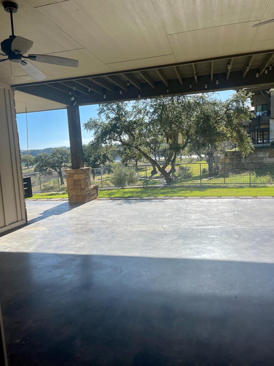 2217 Seabiscuit Cv # 105, Spicewood, TX 78669