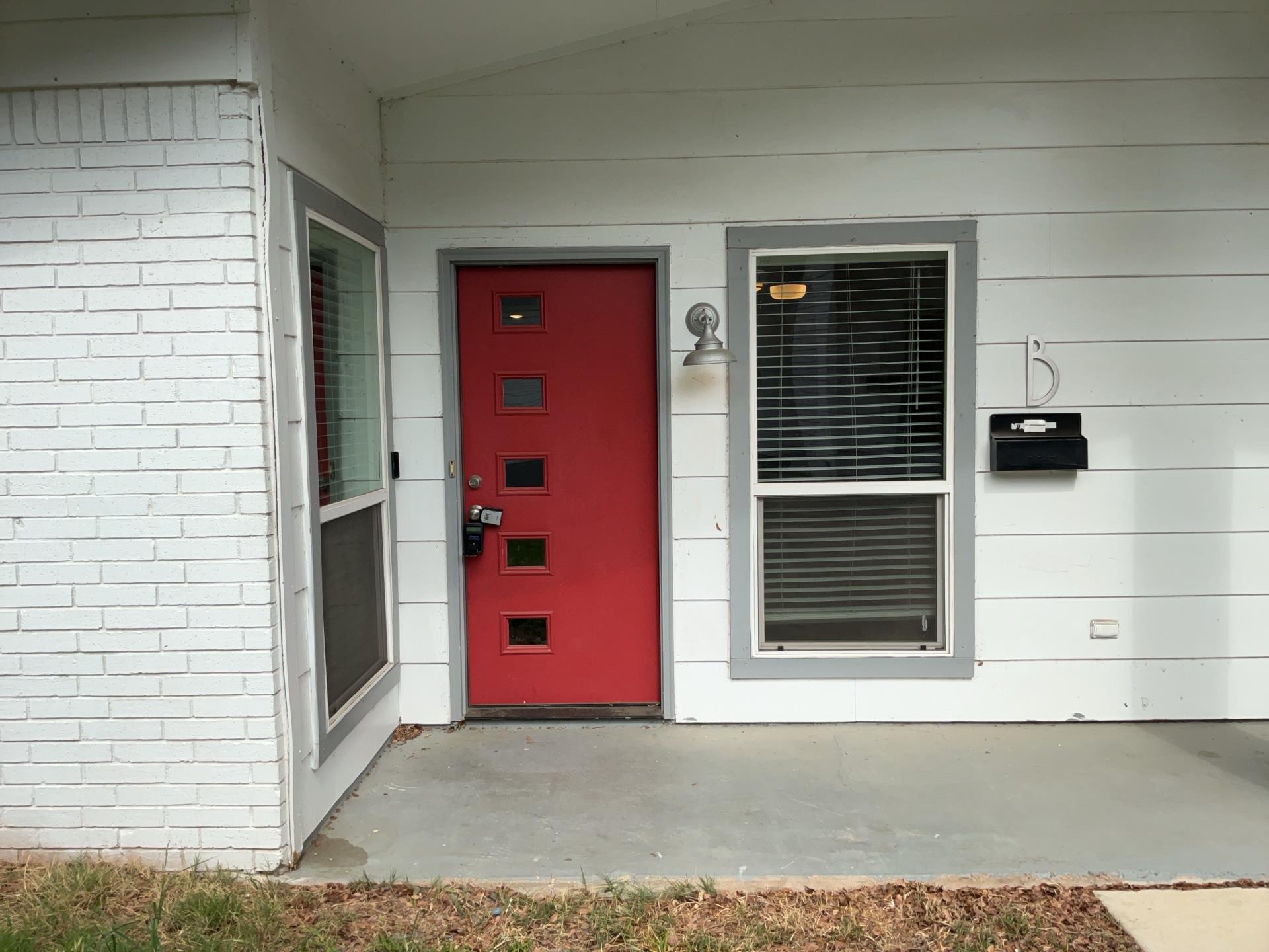 2403 La Casa Dr # B, Austin, TX 78704