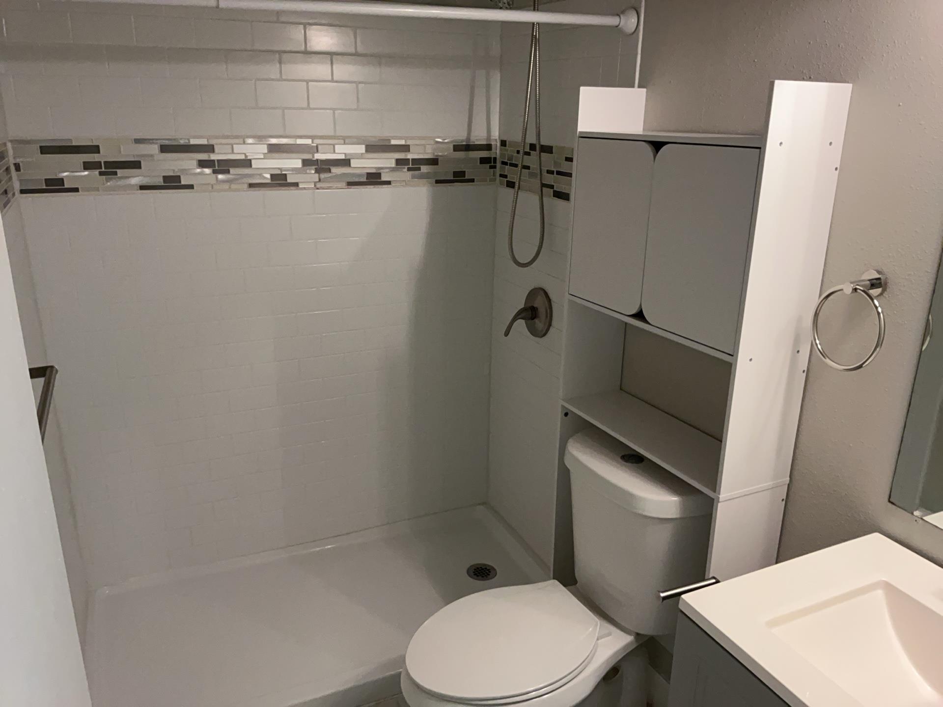 2403 La Casa Dr # B, Austin, TX 78704