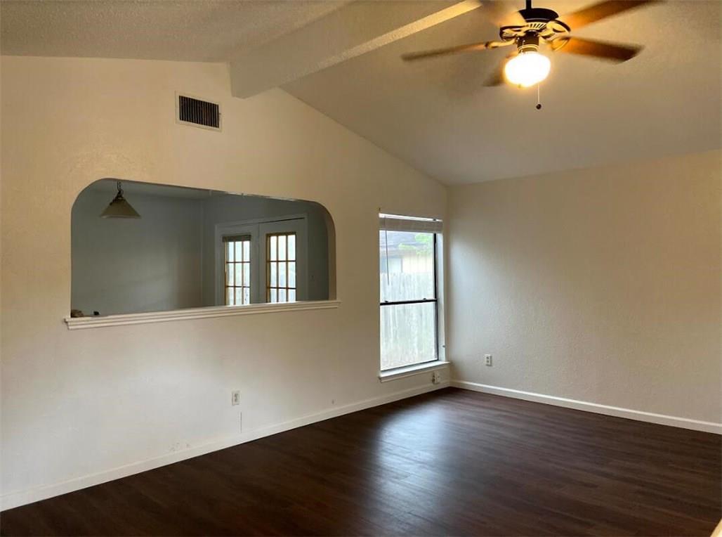 12103 Sunderland Dr, Austin, TX 78753