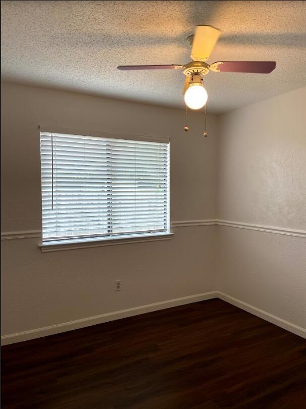 12103 Sunderland Dr, Austin, TX 78753