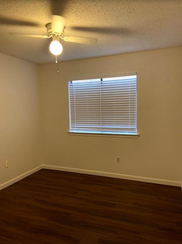 12103 Sunderland Dr, Austin, TX 78753